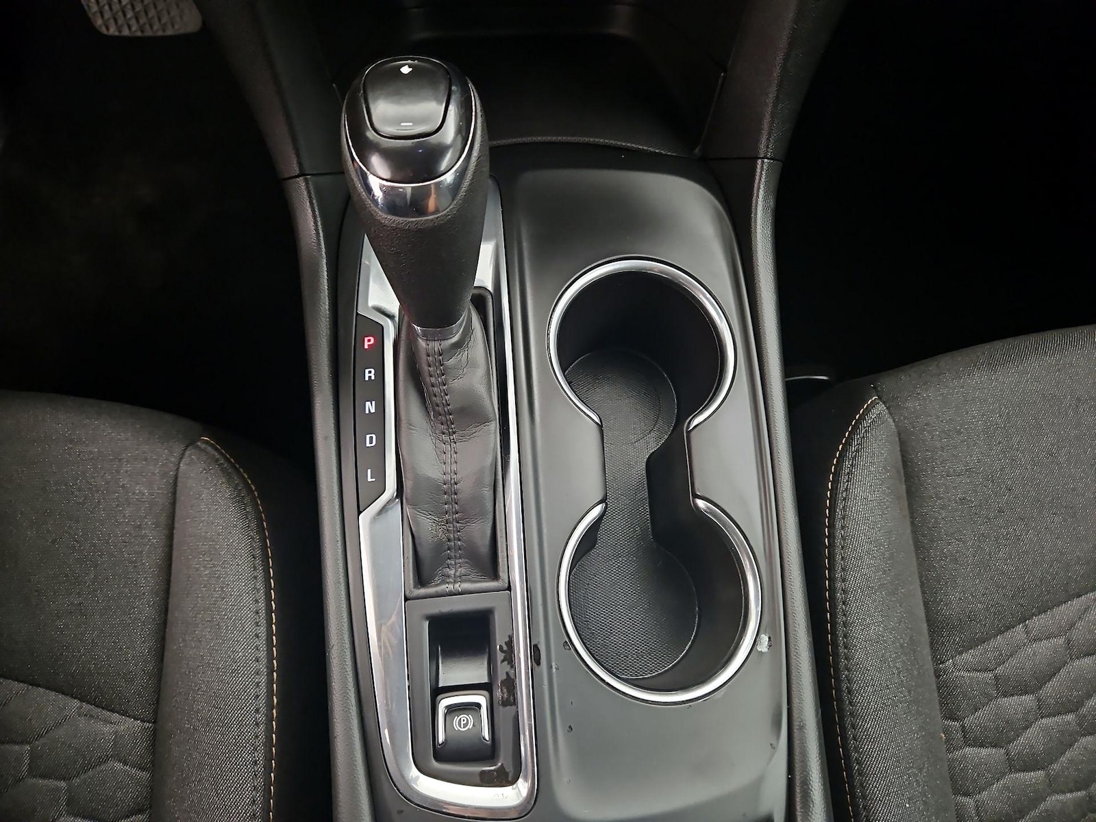 2020 Chevrolet Equinox LT - Photo 18
