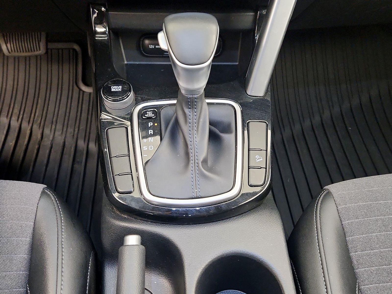 2023 Kia Seltos S - Photo 19