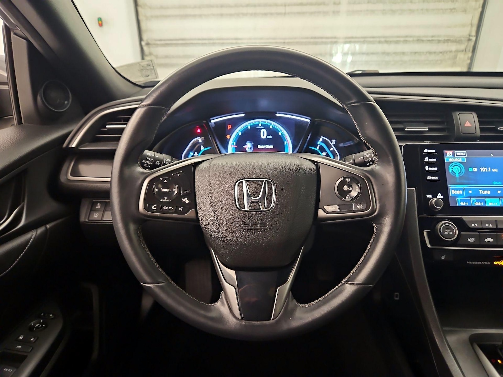 2020 Honda Civic Hatchback EX-L - Photo 11
