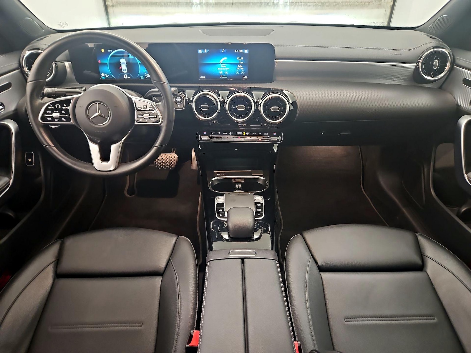 Apple CarPlay® & Android Auto™