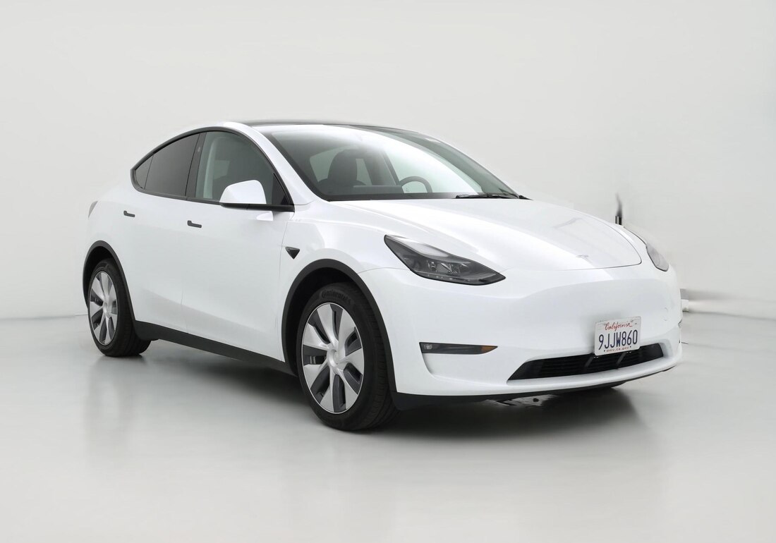 2023 Tesla Model Y Long Range All-Wheel Drive in White — CarMax photo