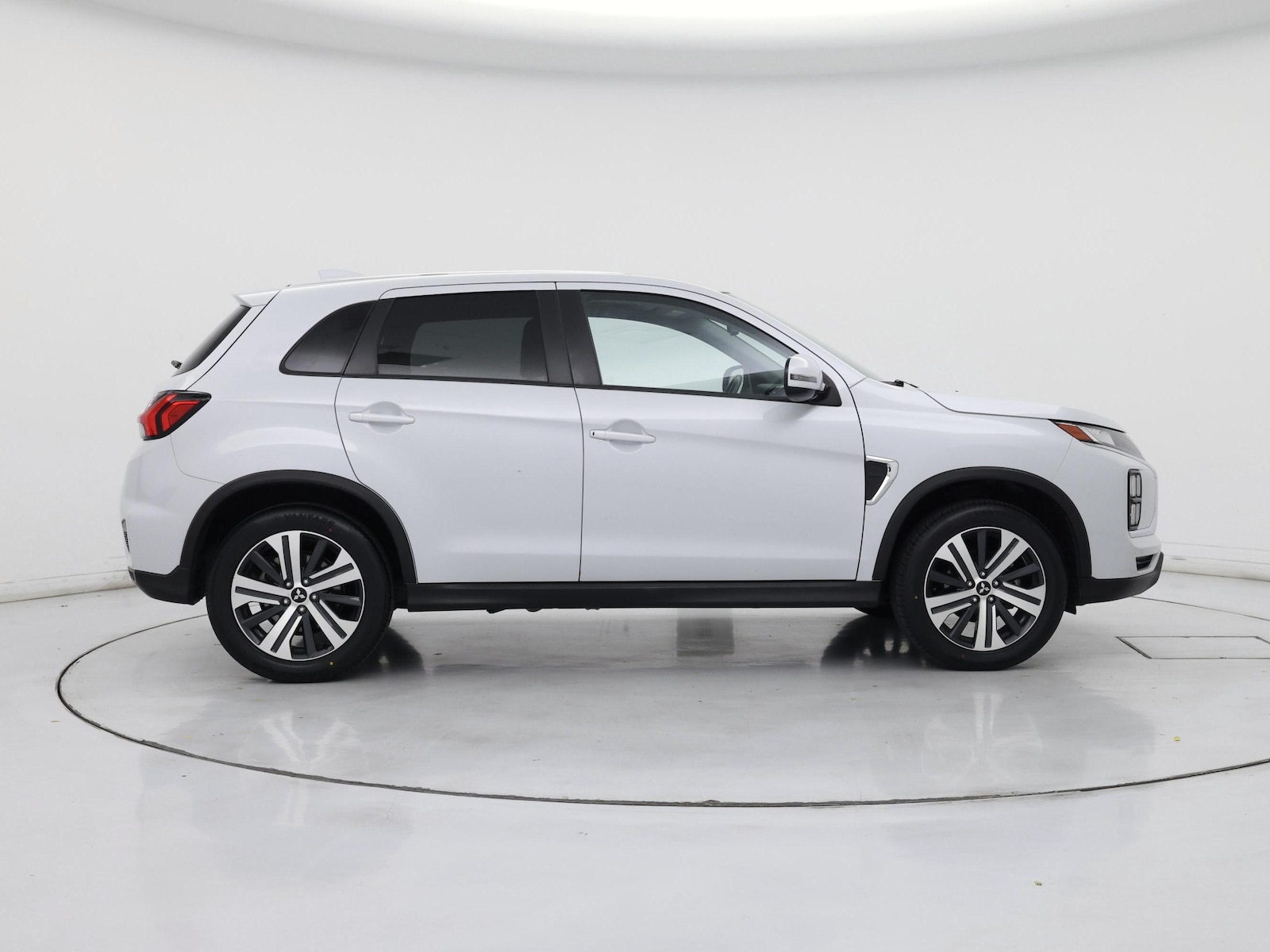 2022 Mitsubishi Outlander Sport SE - Photo 8