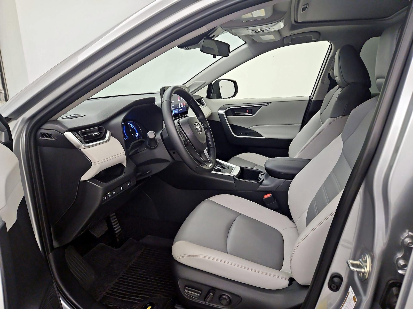 Power Seat(s) & Side Airbags