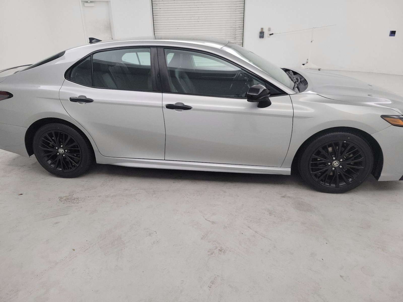 2021 Toyota Camry SE Nightshade - Photo 4