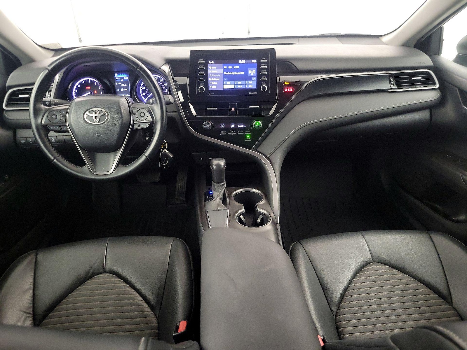 2021 Toyota Camry SE Nightshade - Photo 8