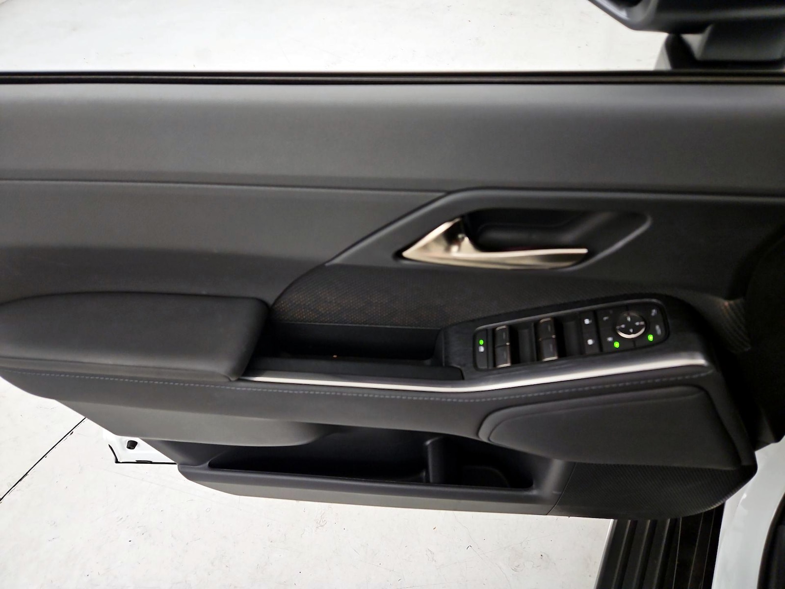2025 Lexus GX Premium+ - Photo 13
