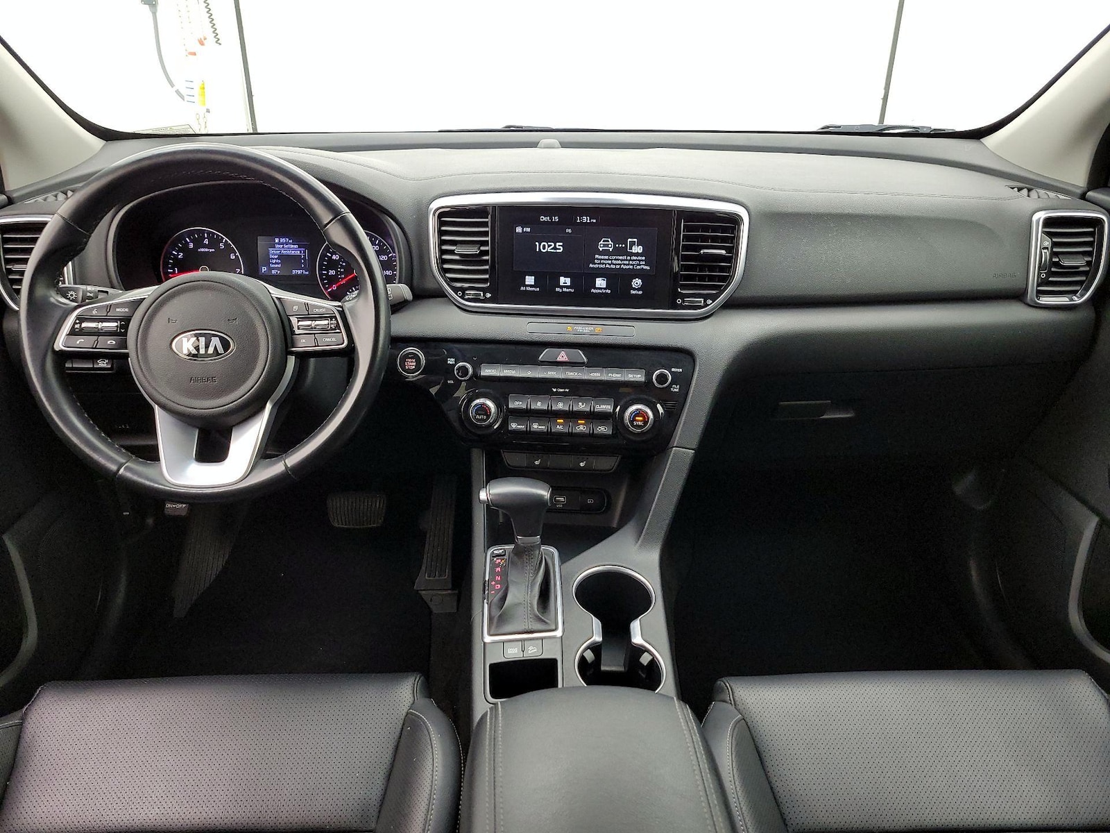Apple CarPlay® & Android Auto™