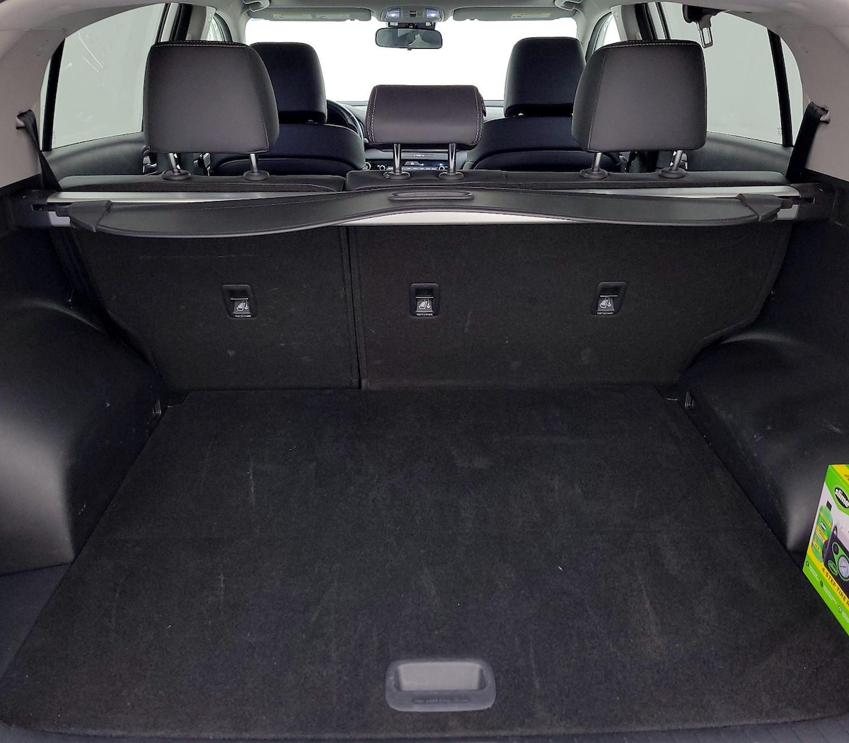 Trunk/Cargo (Seats Up)