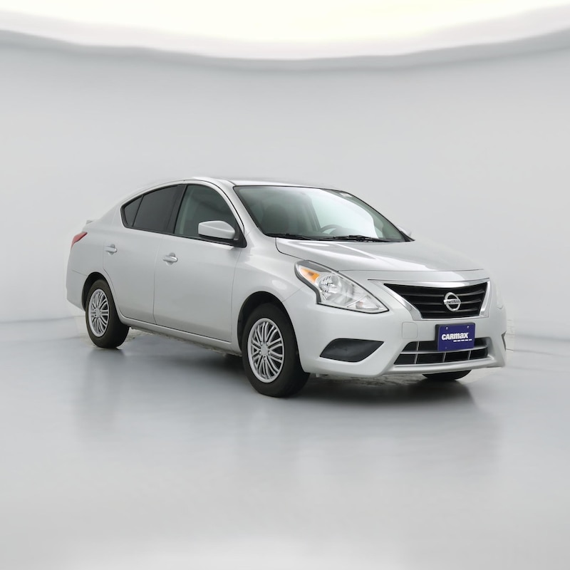 2019 Nissan Versa SV
