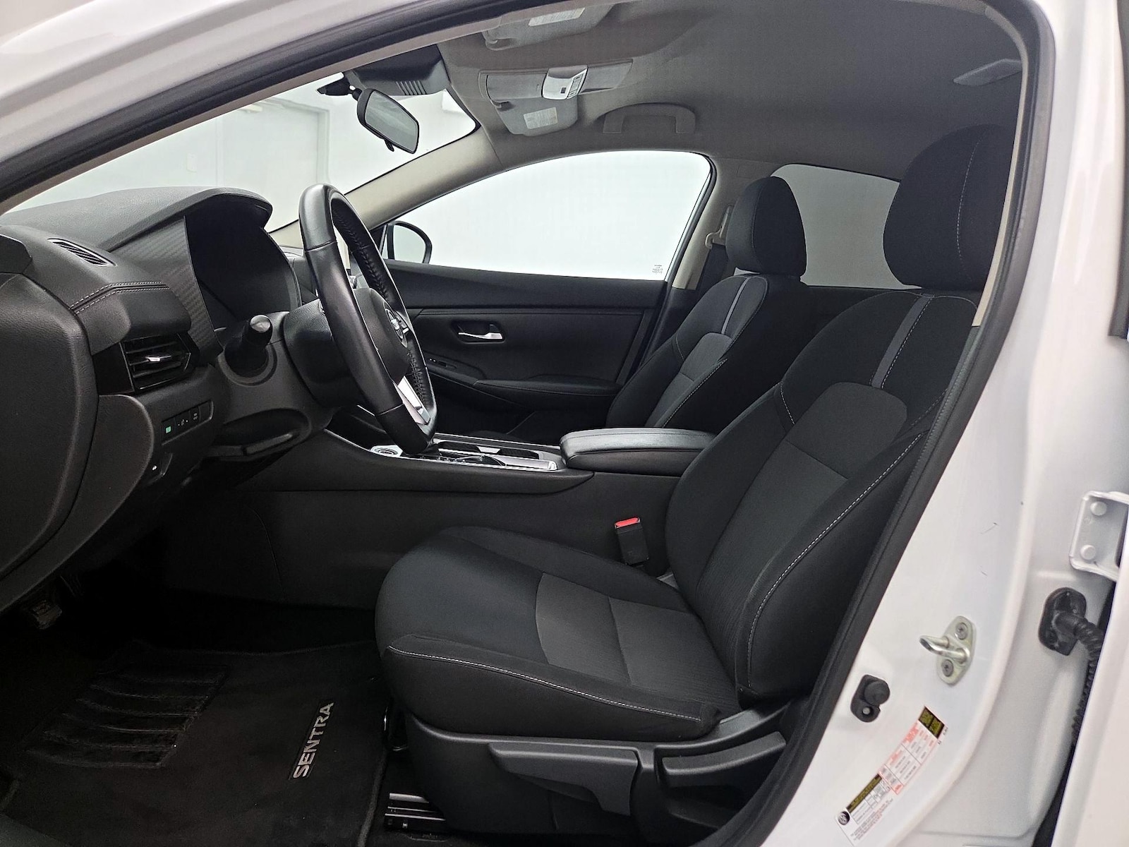 2022 Nissan Sentra SV - Photo 12