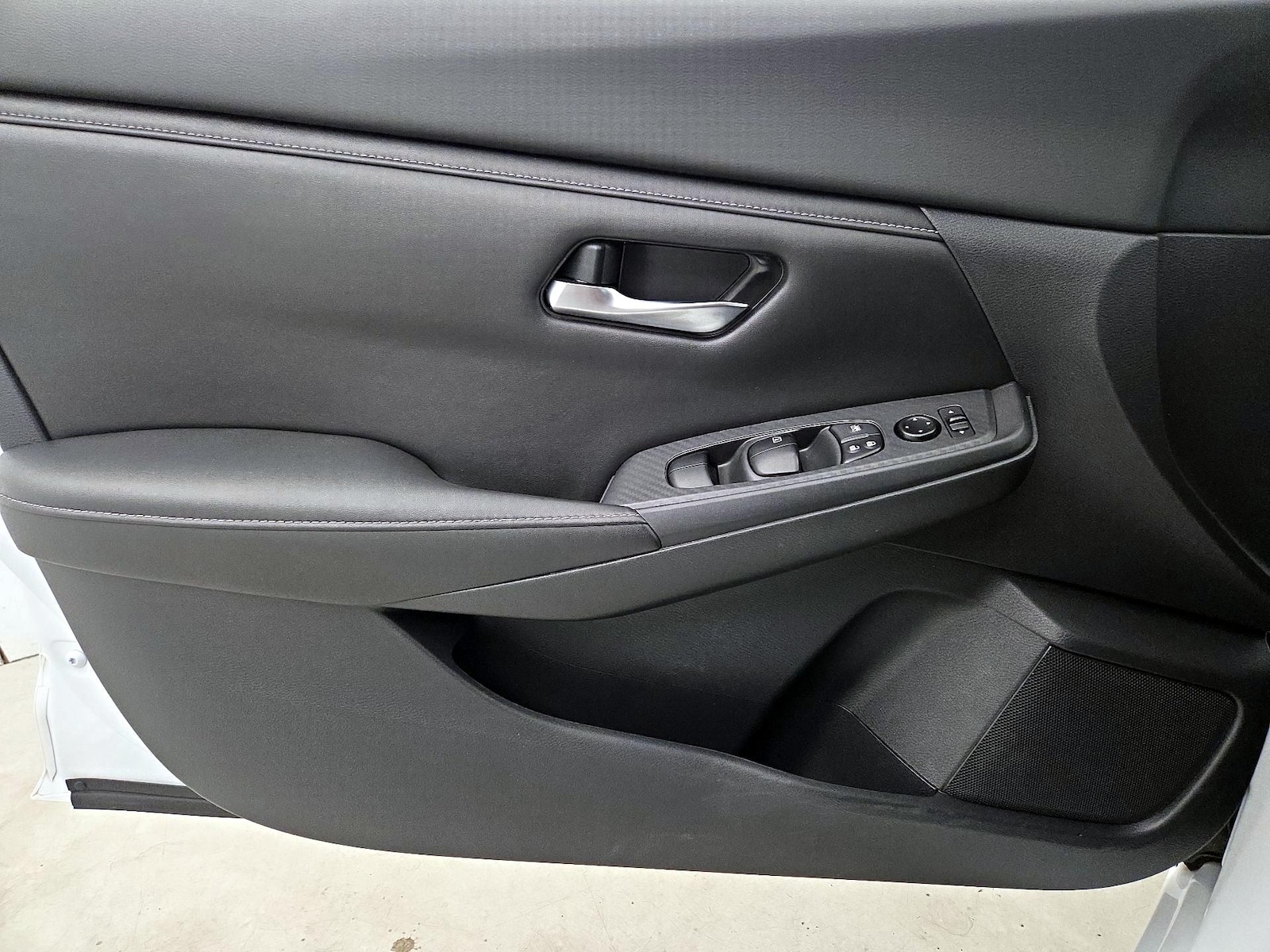 2022 Nissan Sentra SV - Photo 13