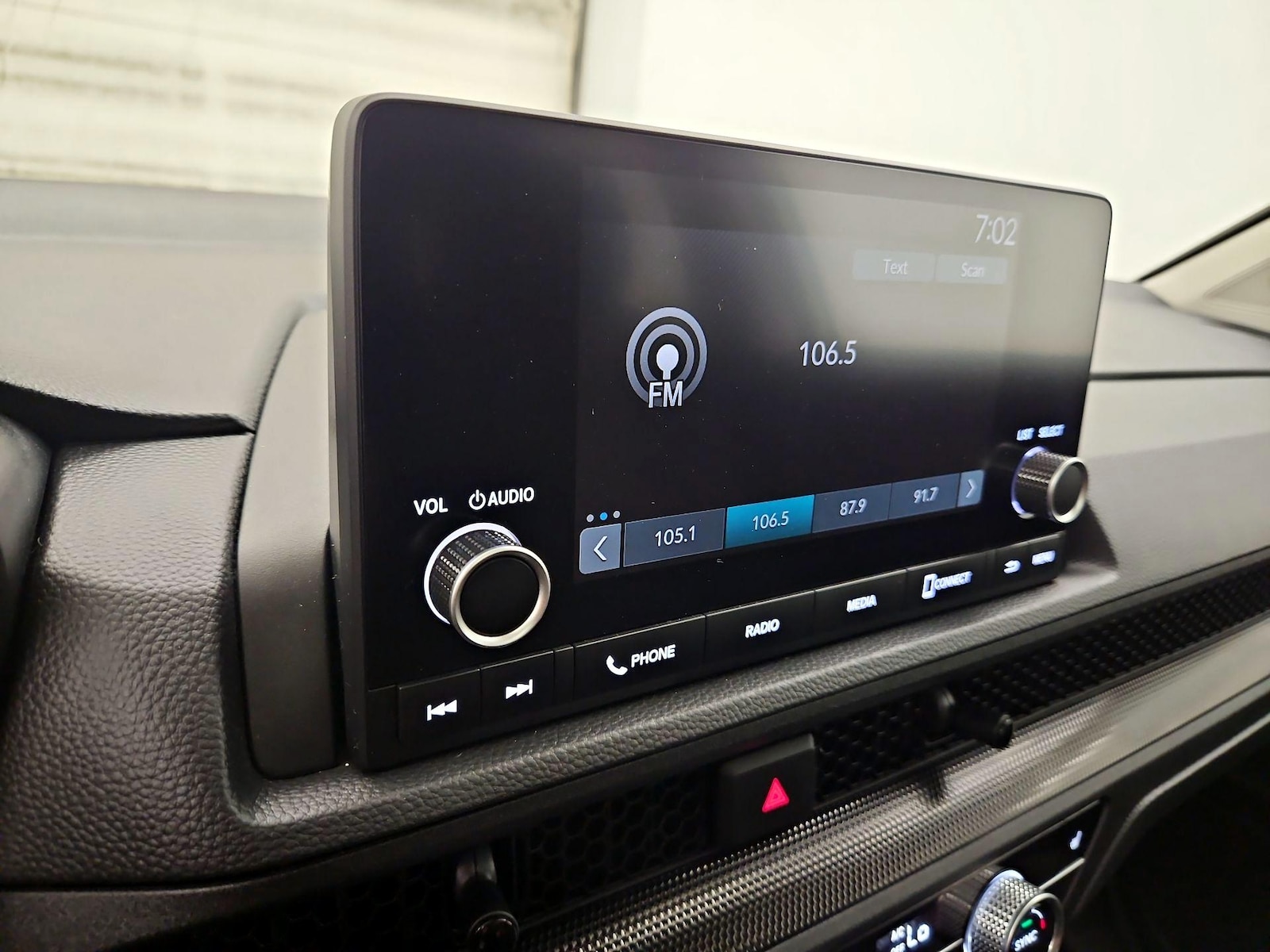 2025 Honda CR-V EX - Photo 16