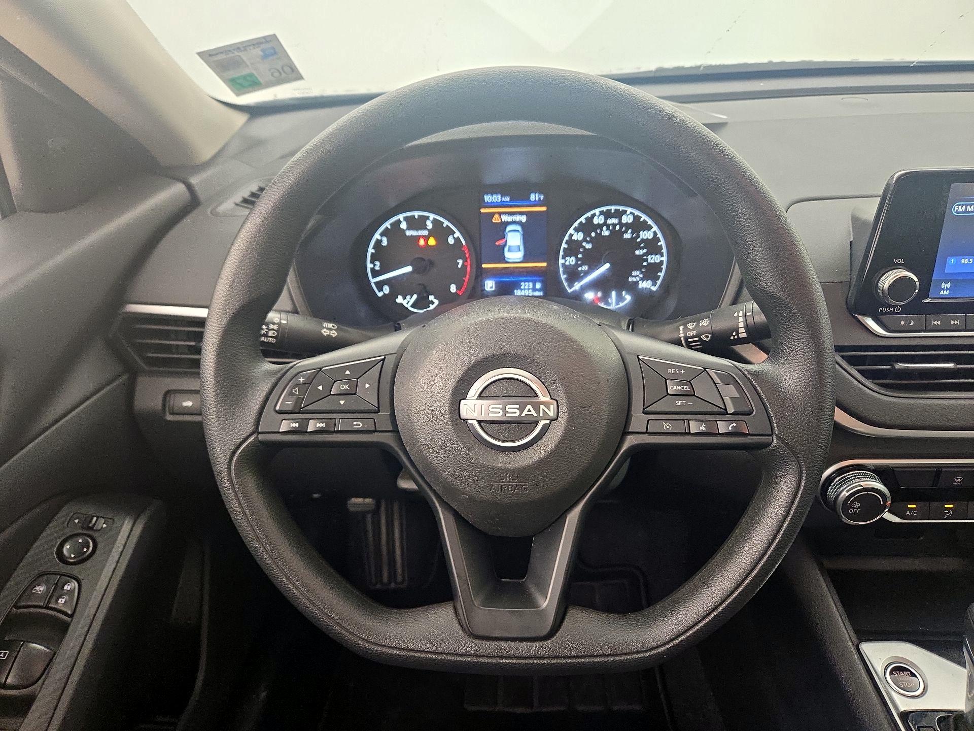 Thumbnail: 2023 Nissan Altima - 10