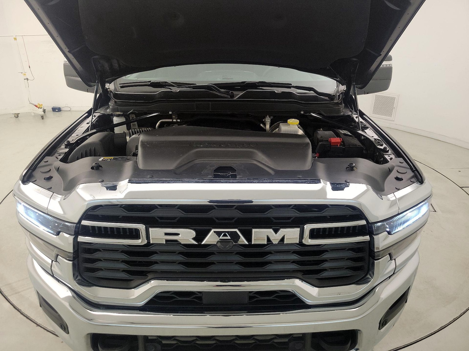 2025 RAM Ram 2500 Pickup Big Horn - Photo 24