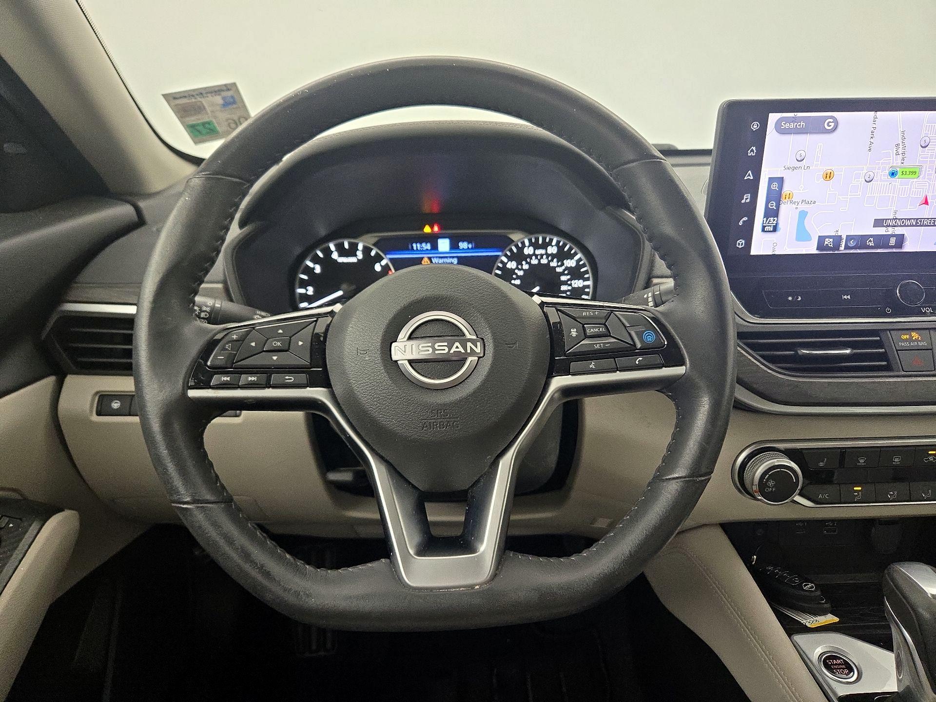 Thumbnail: 2024 Nissan Altima - 10