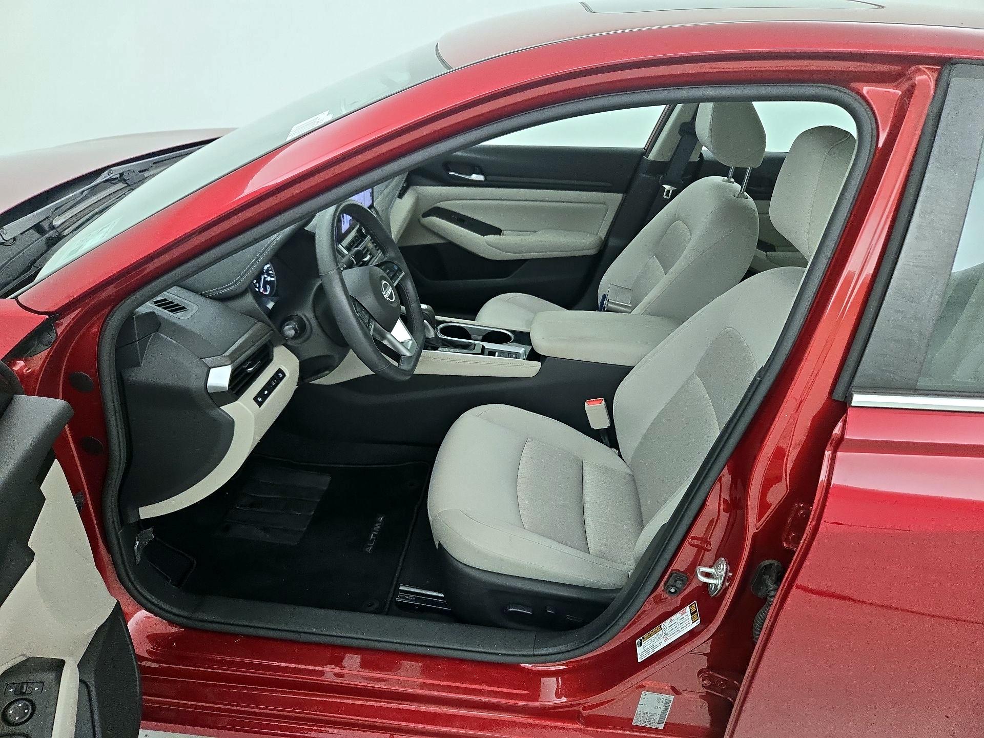 Thumbnail: 2024 Nissan Altima - 11