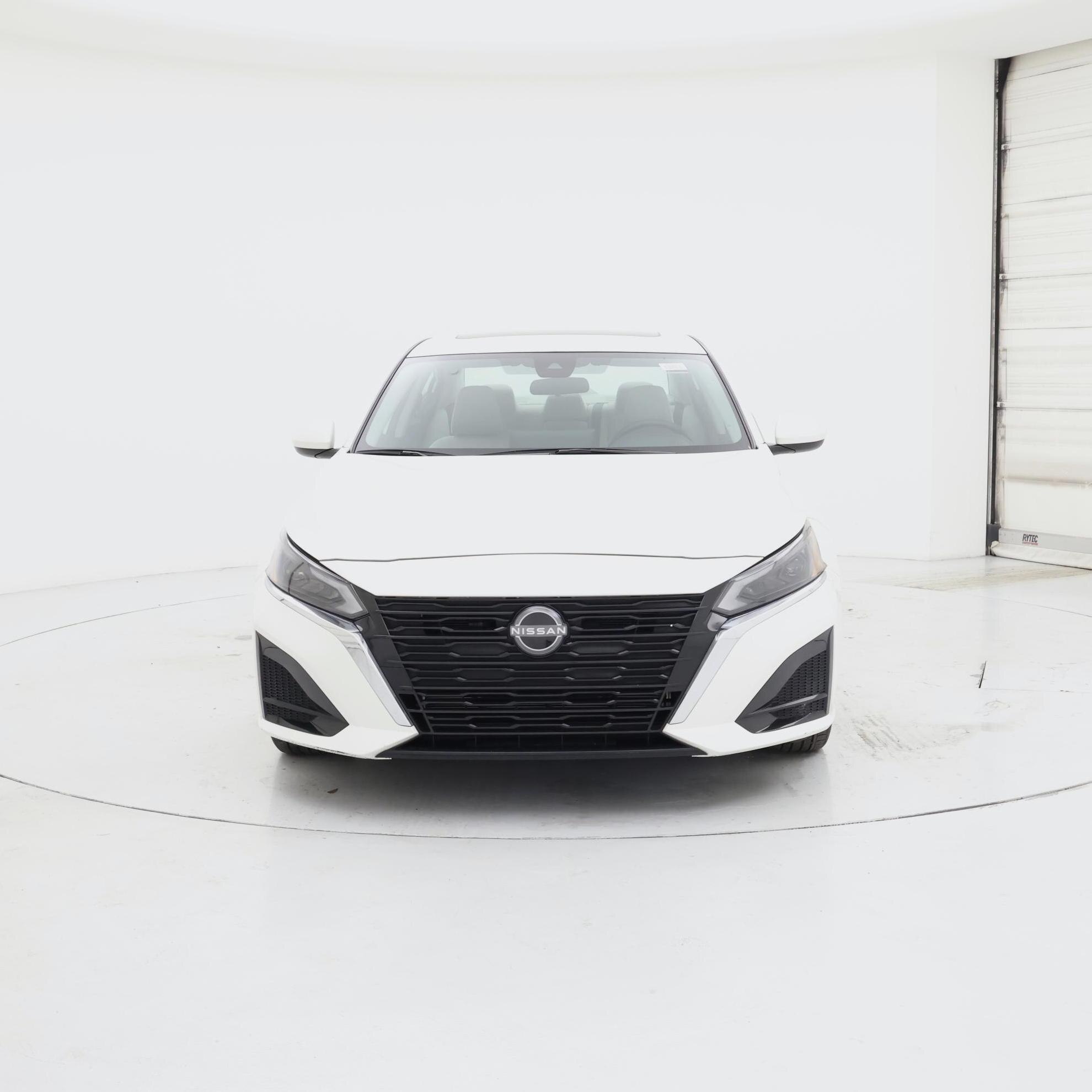 Thumbnail: 2023 Nissan Altima - 5