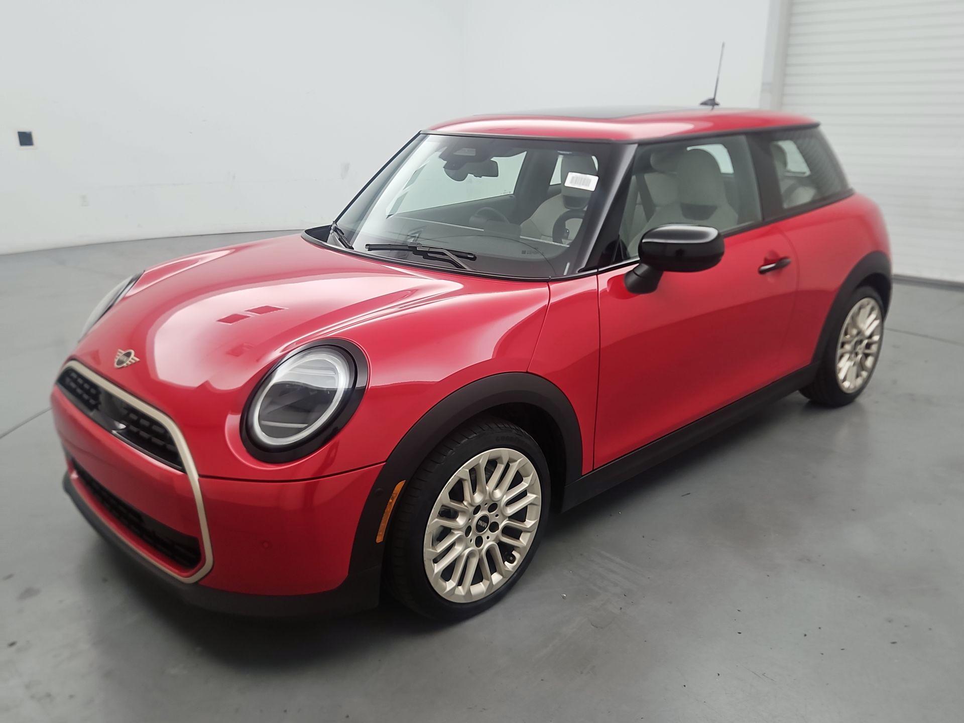 Thumbnail: 2025 MINI Cooper Hardtop - 3