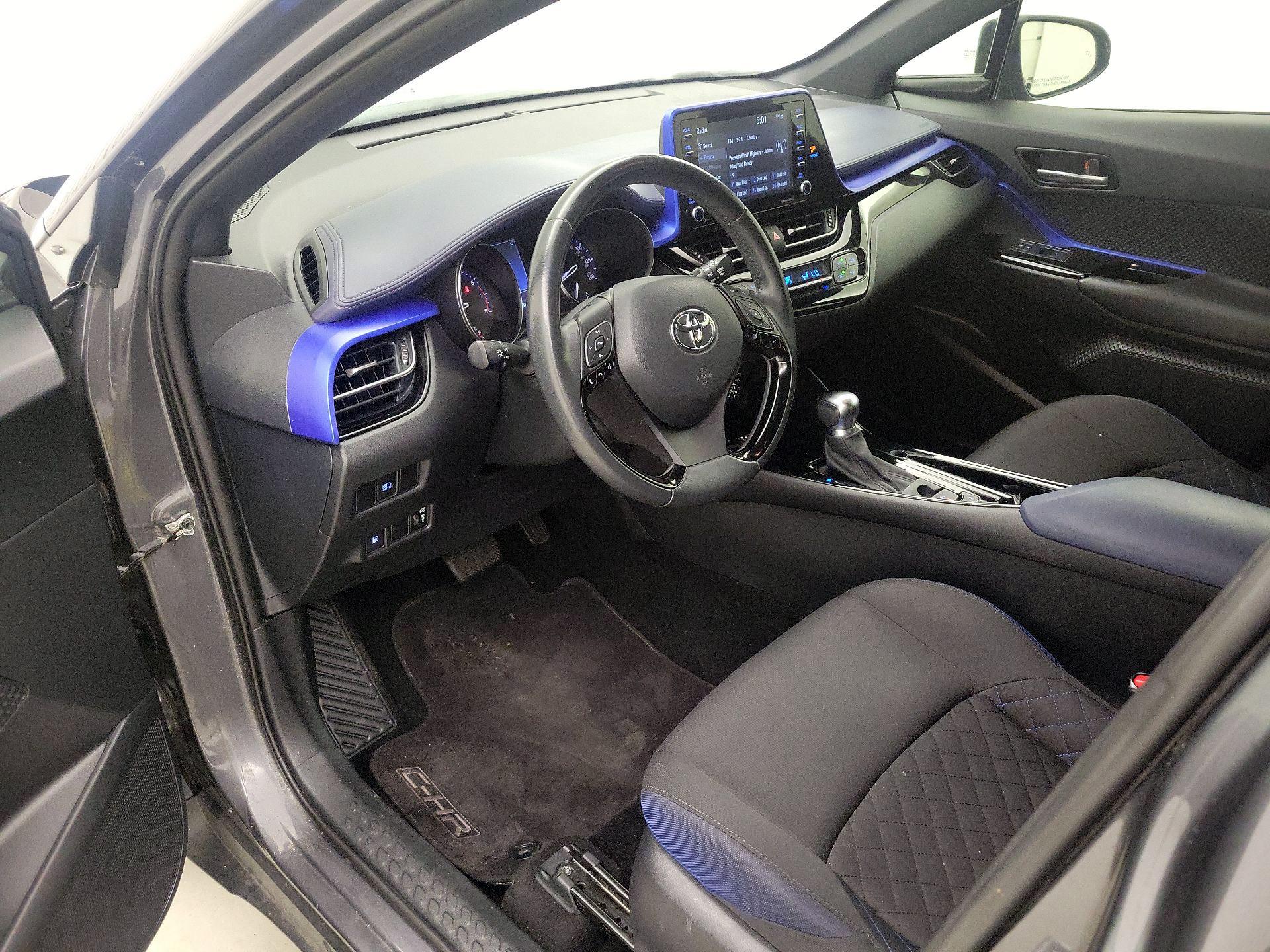 Thumbnail: 2021 Toyota C-HR - 11