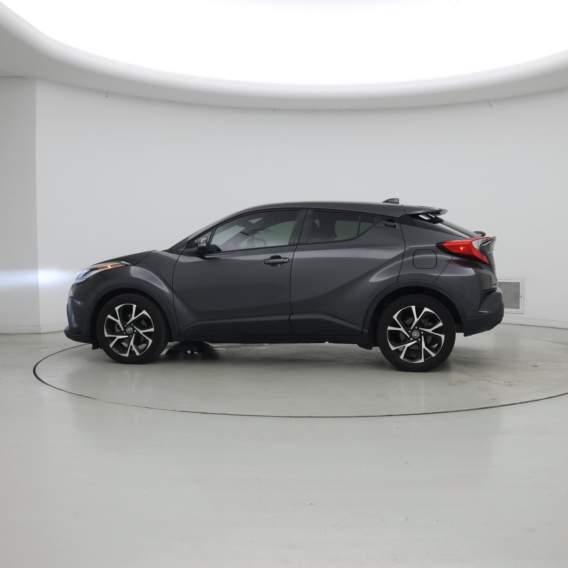 Thumbnail: 2021 Toyota C-HR - 3