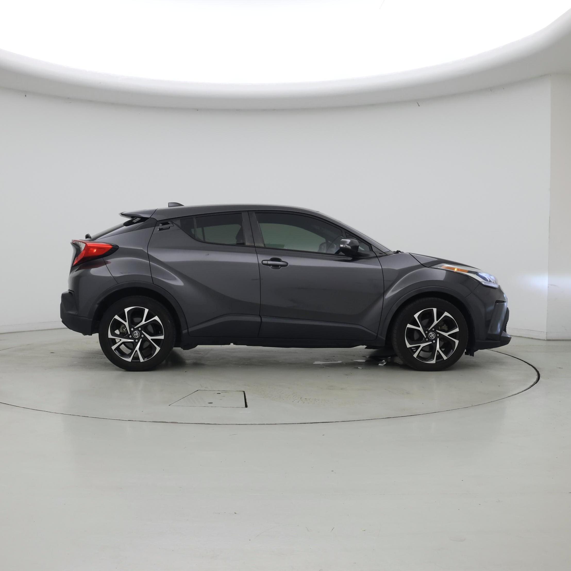 Thumbnail: 2021 Toyota C-HR - 7