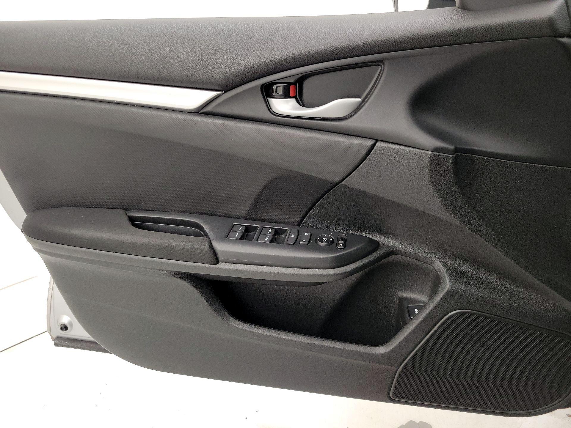 Thumbnail: 2020 Honda Civic - 12