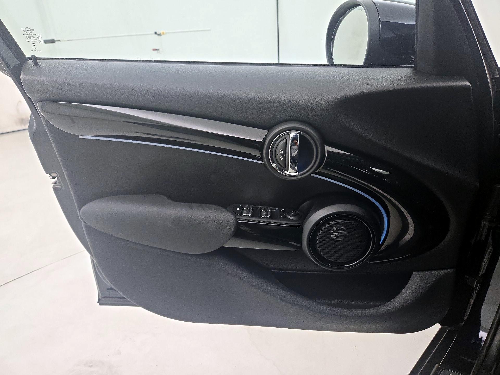 Thumbnail: 2024 MINI Cooper Hardtop - 12