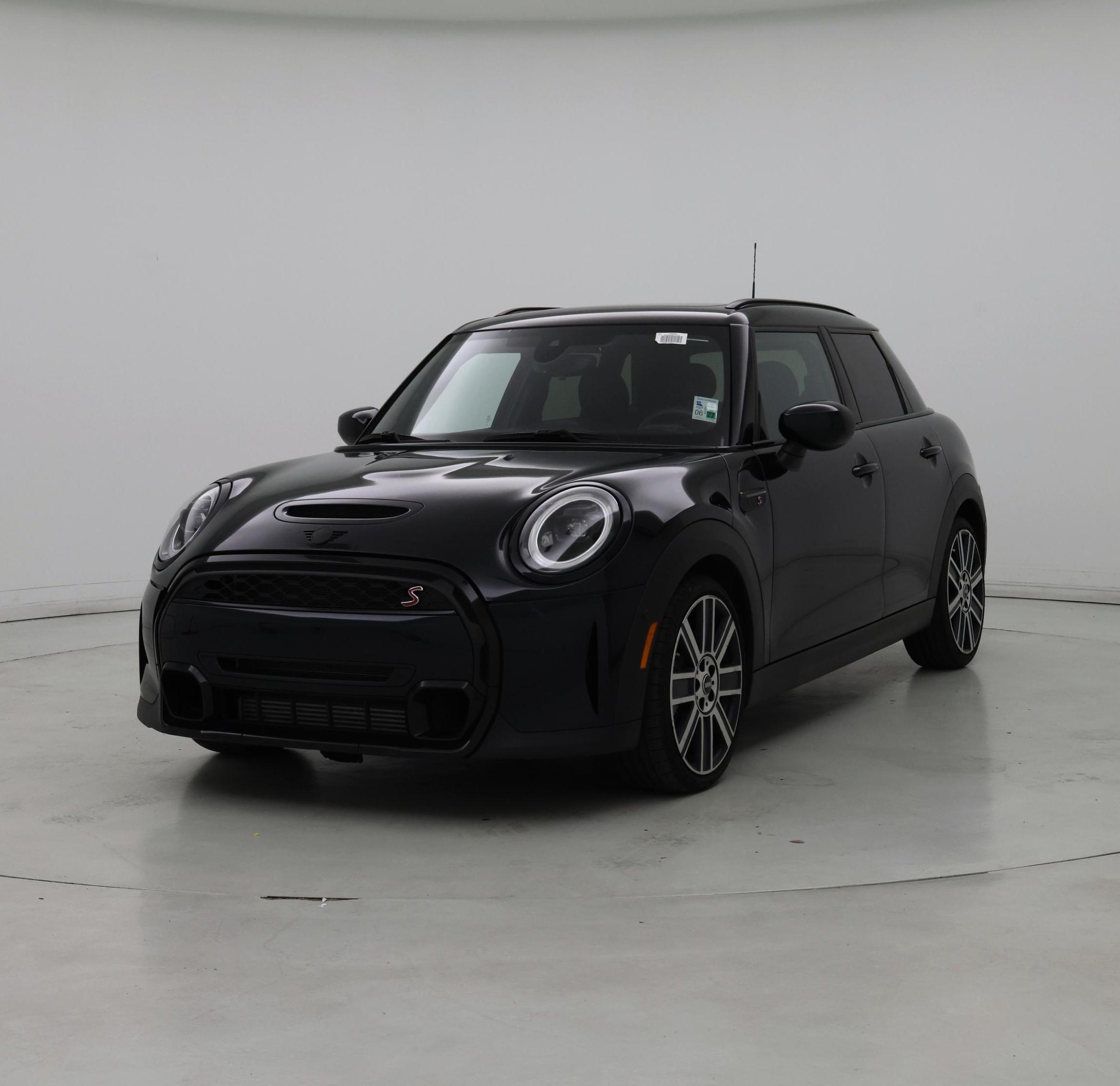 Thumbnail: 2024 MINI Cooper Hardtop - 4