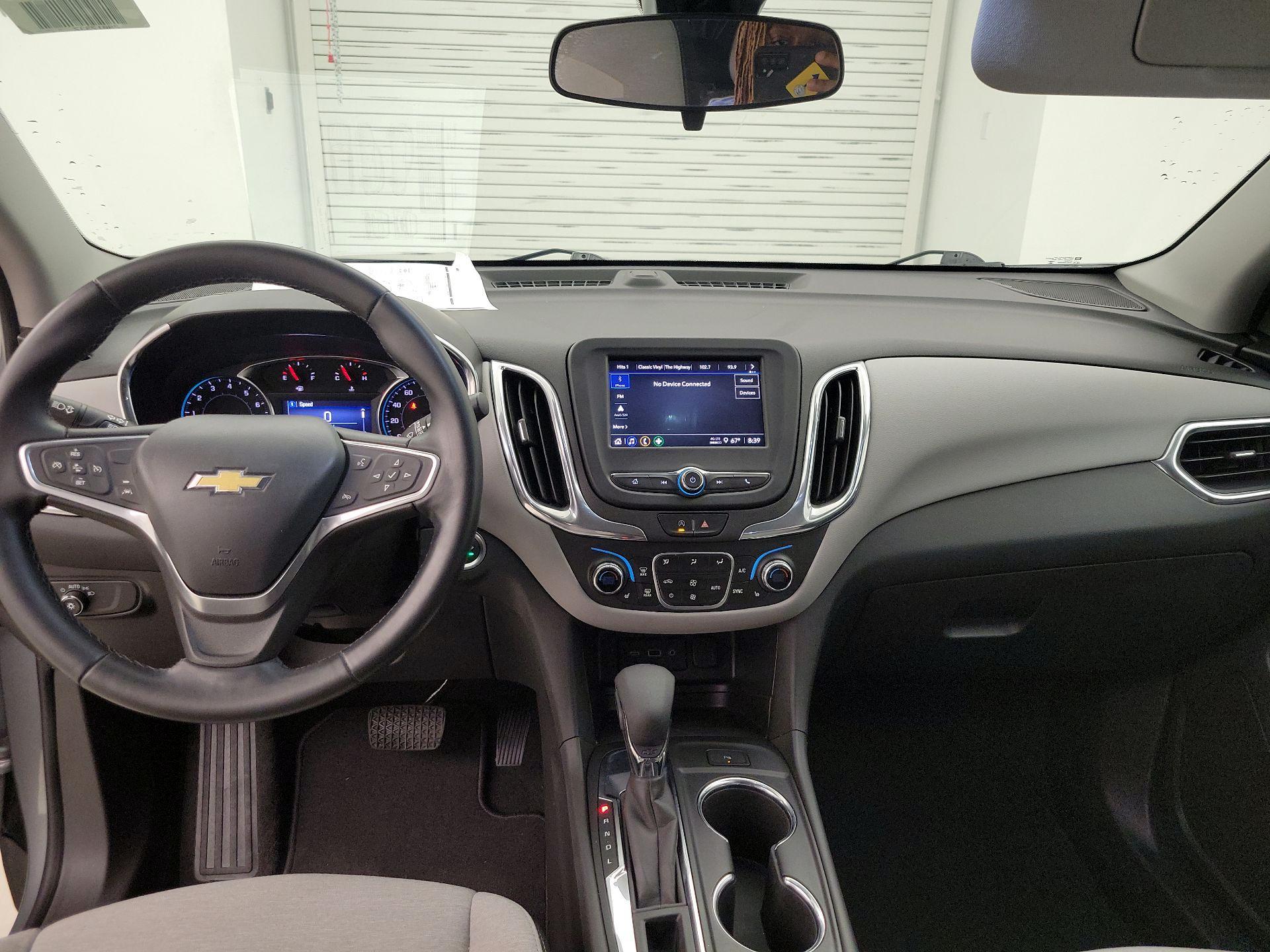 Thumbnail: 2023 Chevrolet Equinox - 9
