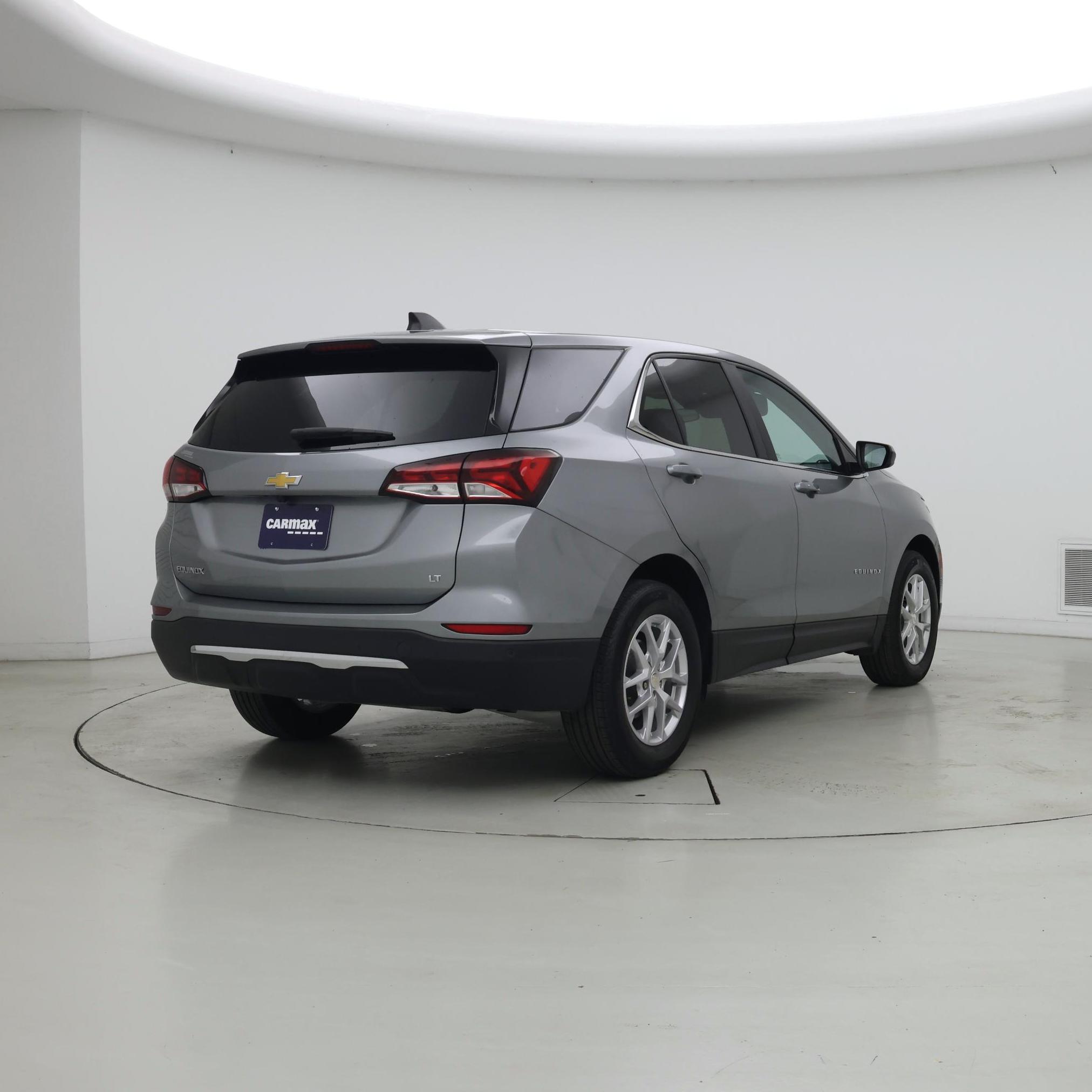 Thumbnail: 2023 Chevrolet Equinox - 8