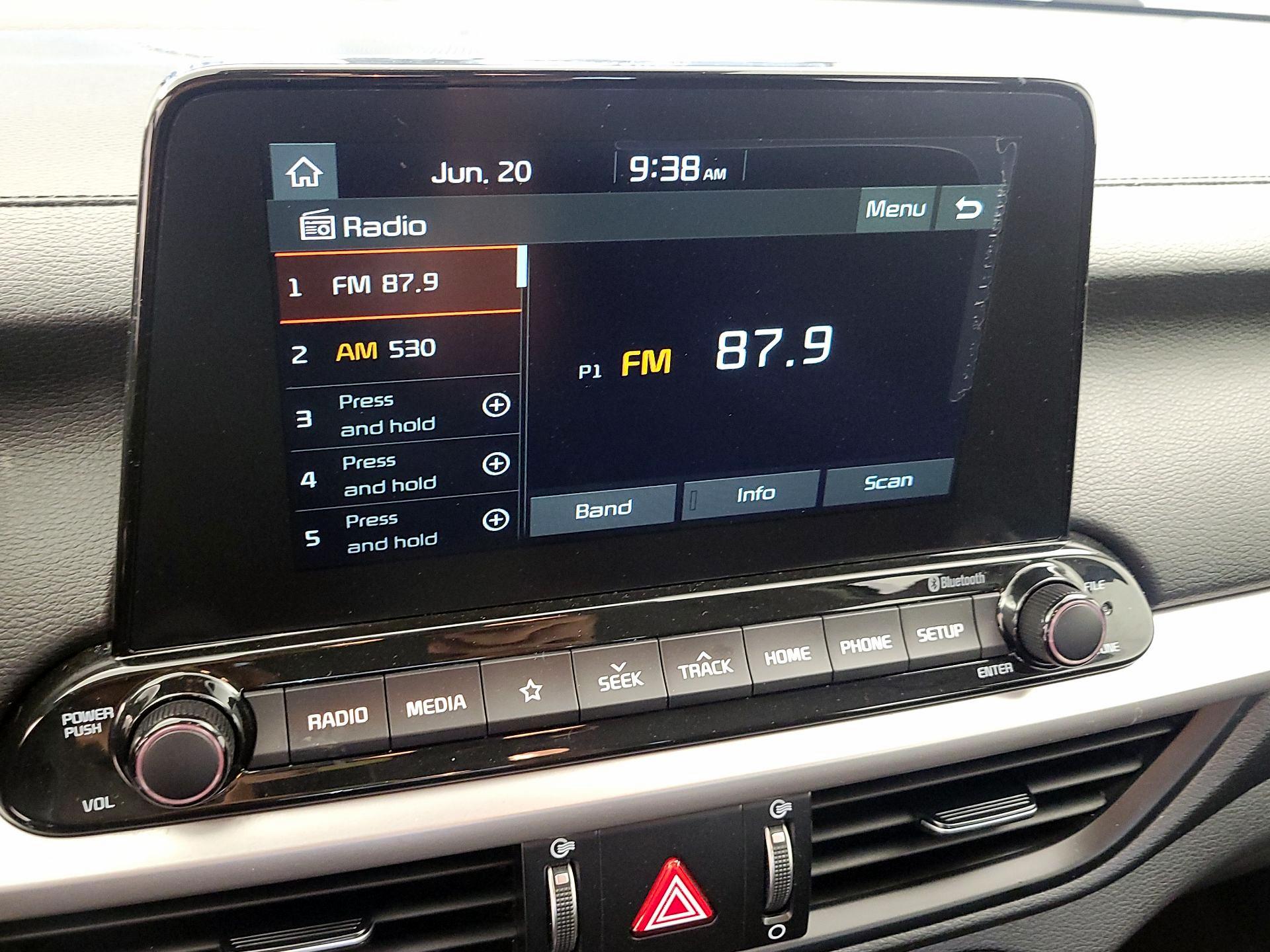 Thumbnail: 2021 Kia Forte - 15