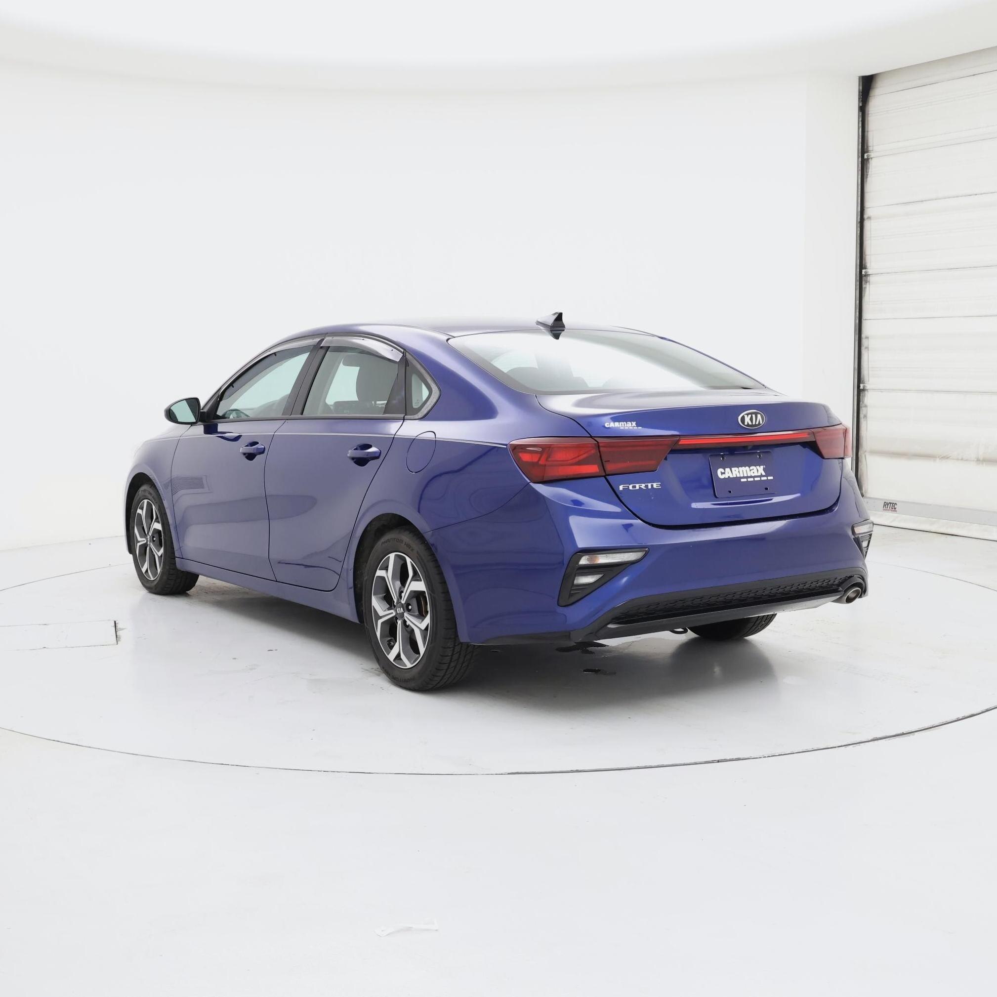 Thumbnail: 2021 Kia Forte - 2