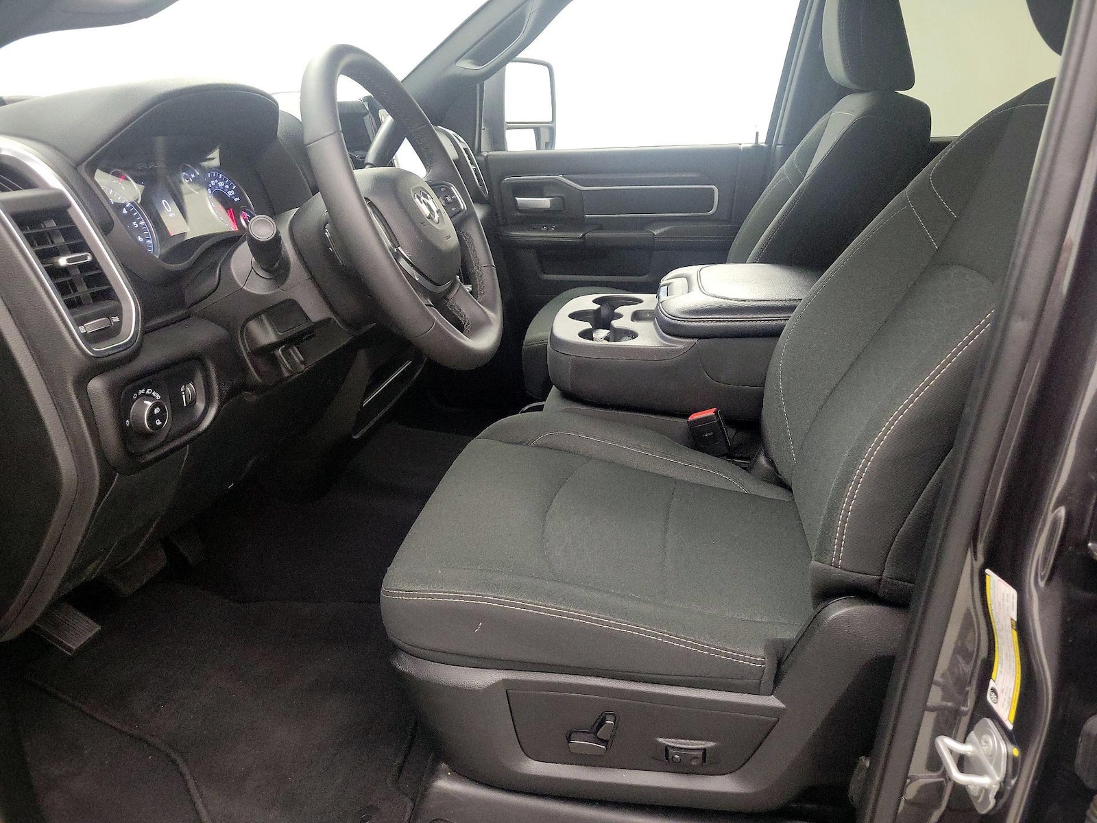 2025 RAM Ram 2500 Pickup Big Horn - Photo 12