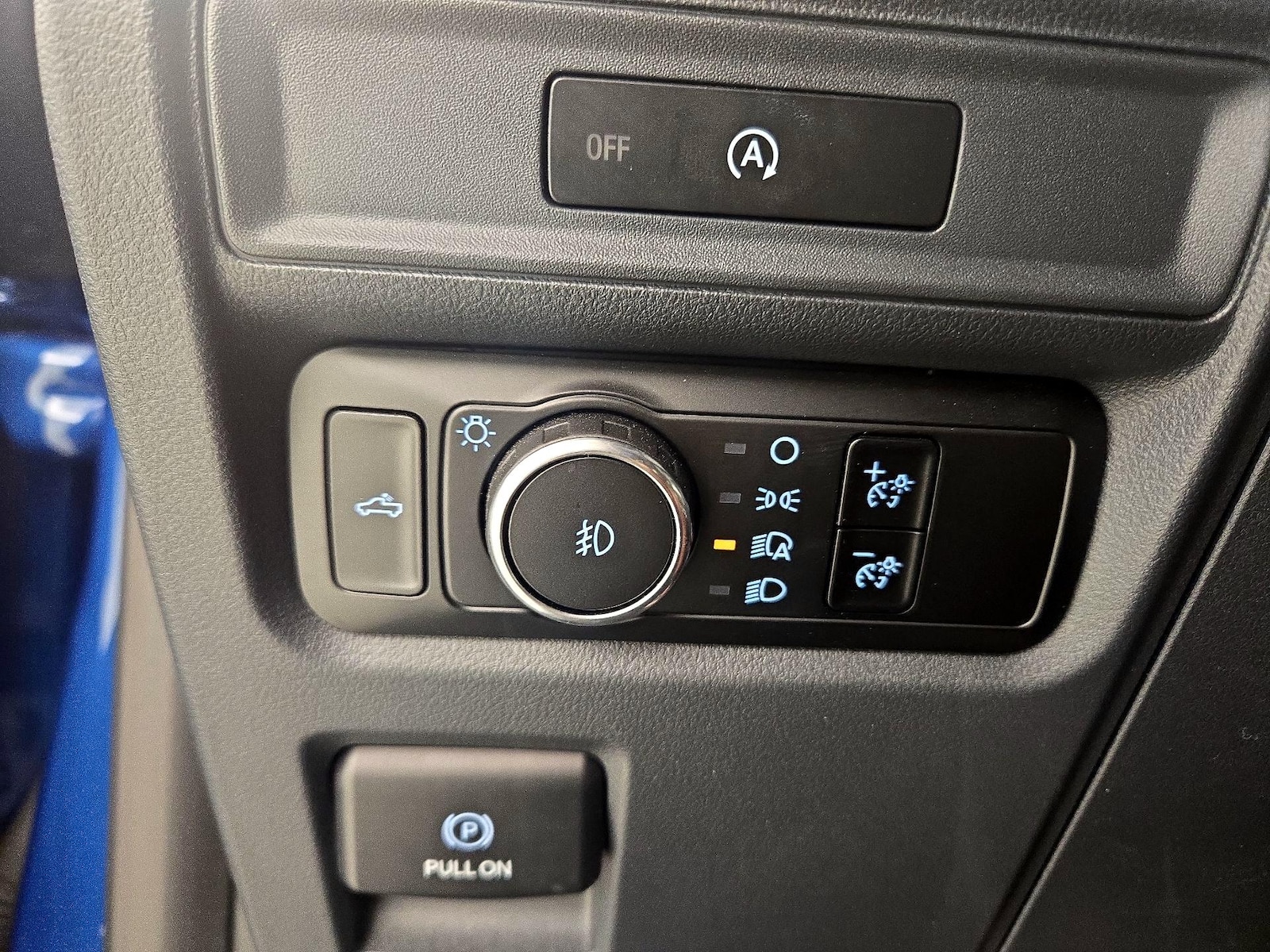 2025 Ford F-150 STX - Photo 14