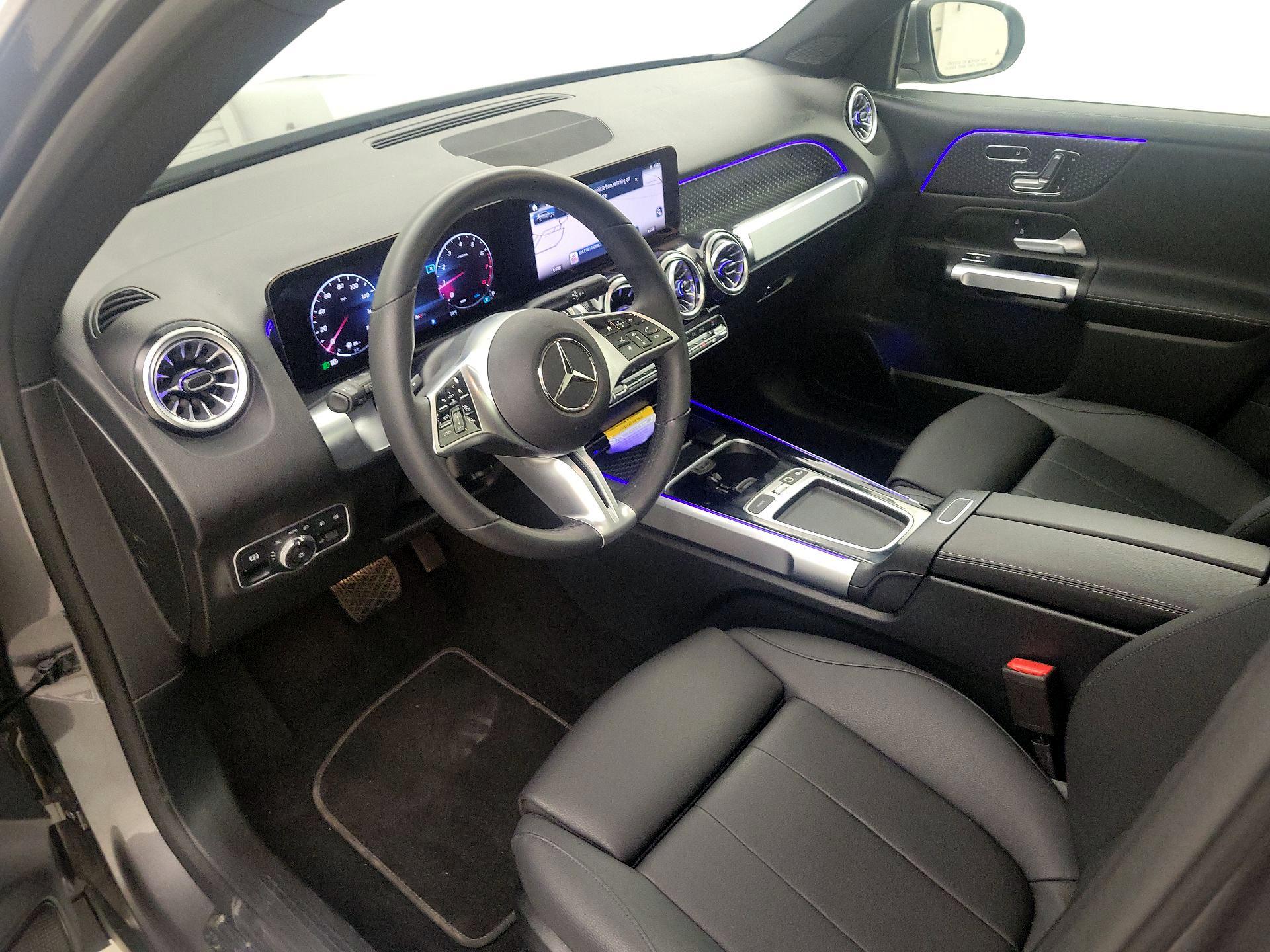 Thumbnail: 2025 Mercedes-Benz GLB - 11
