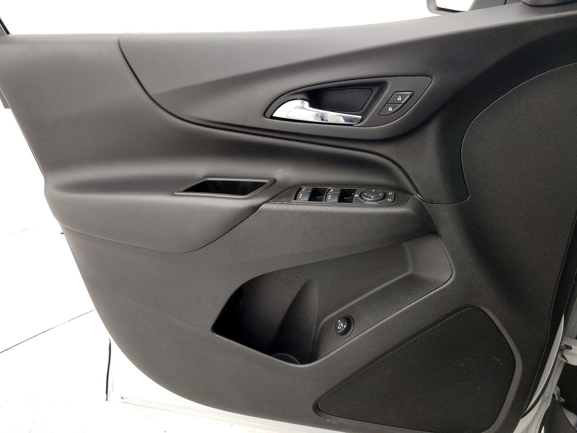 Thumbnail: 2020 Chevrolet Equinox - 12