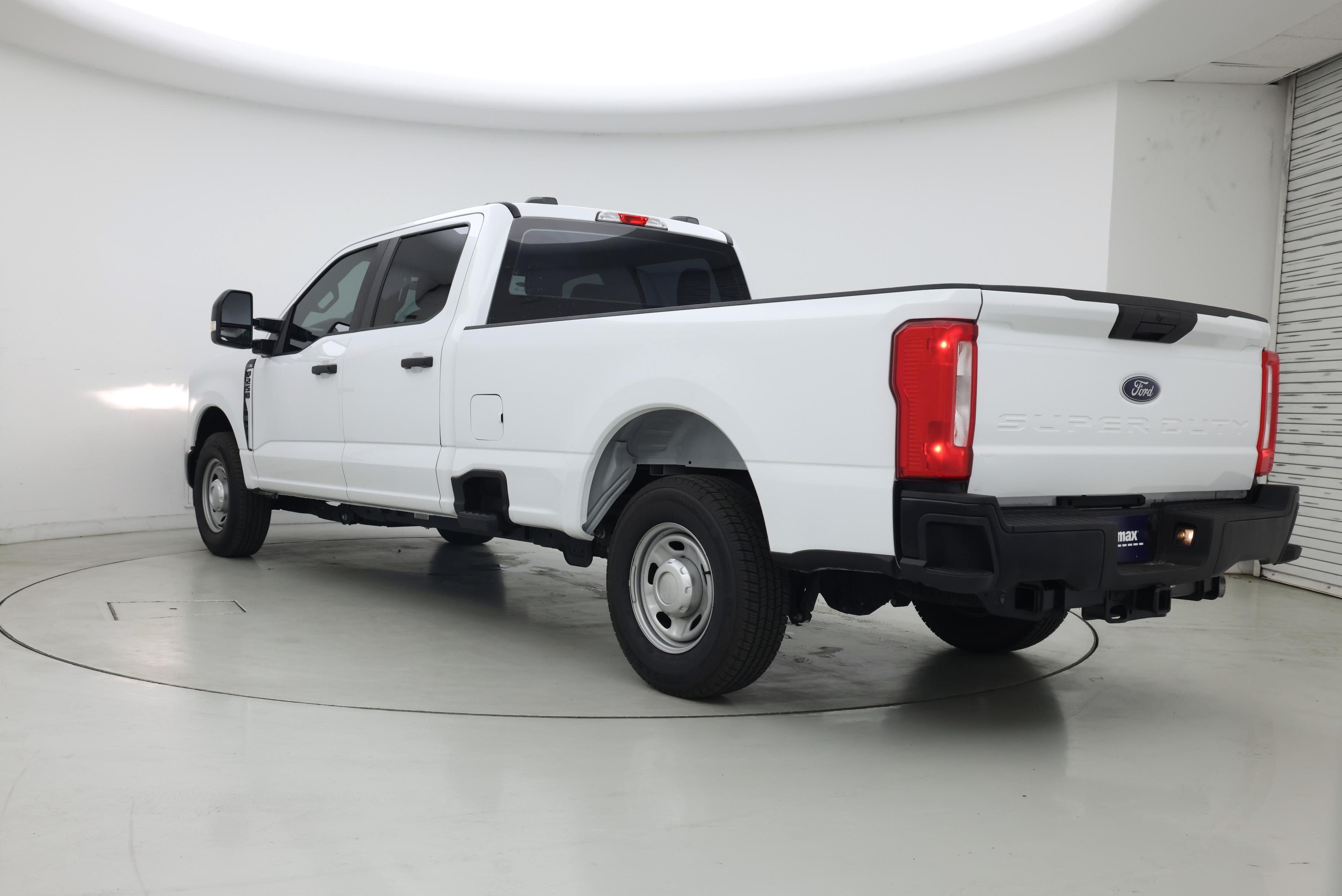 Thumbnail: 2025 Ford F-250 - 2