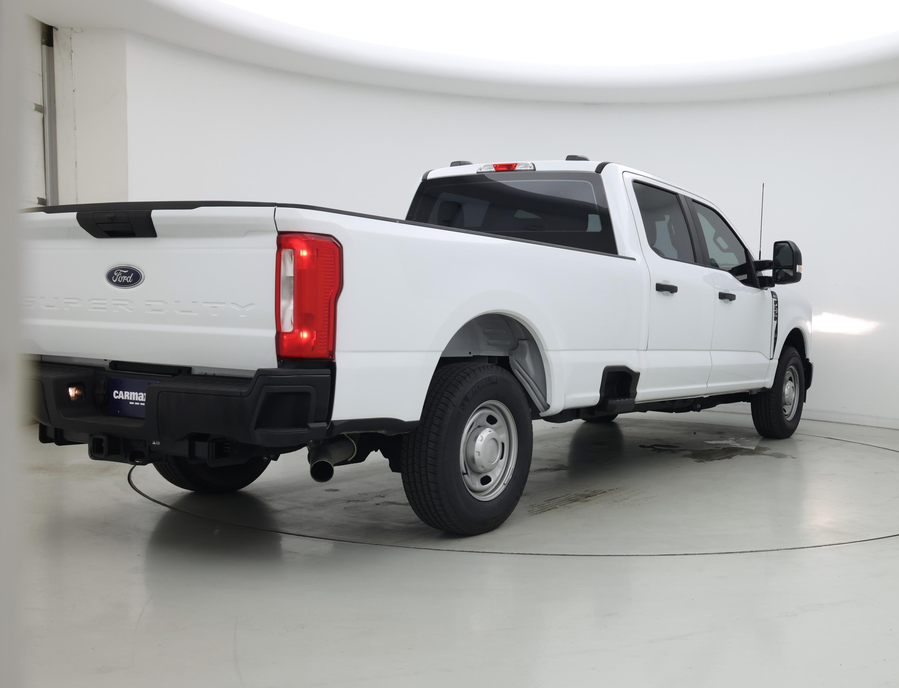 Thumbnail: 2025 Ford F-250 - 8