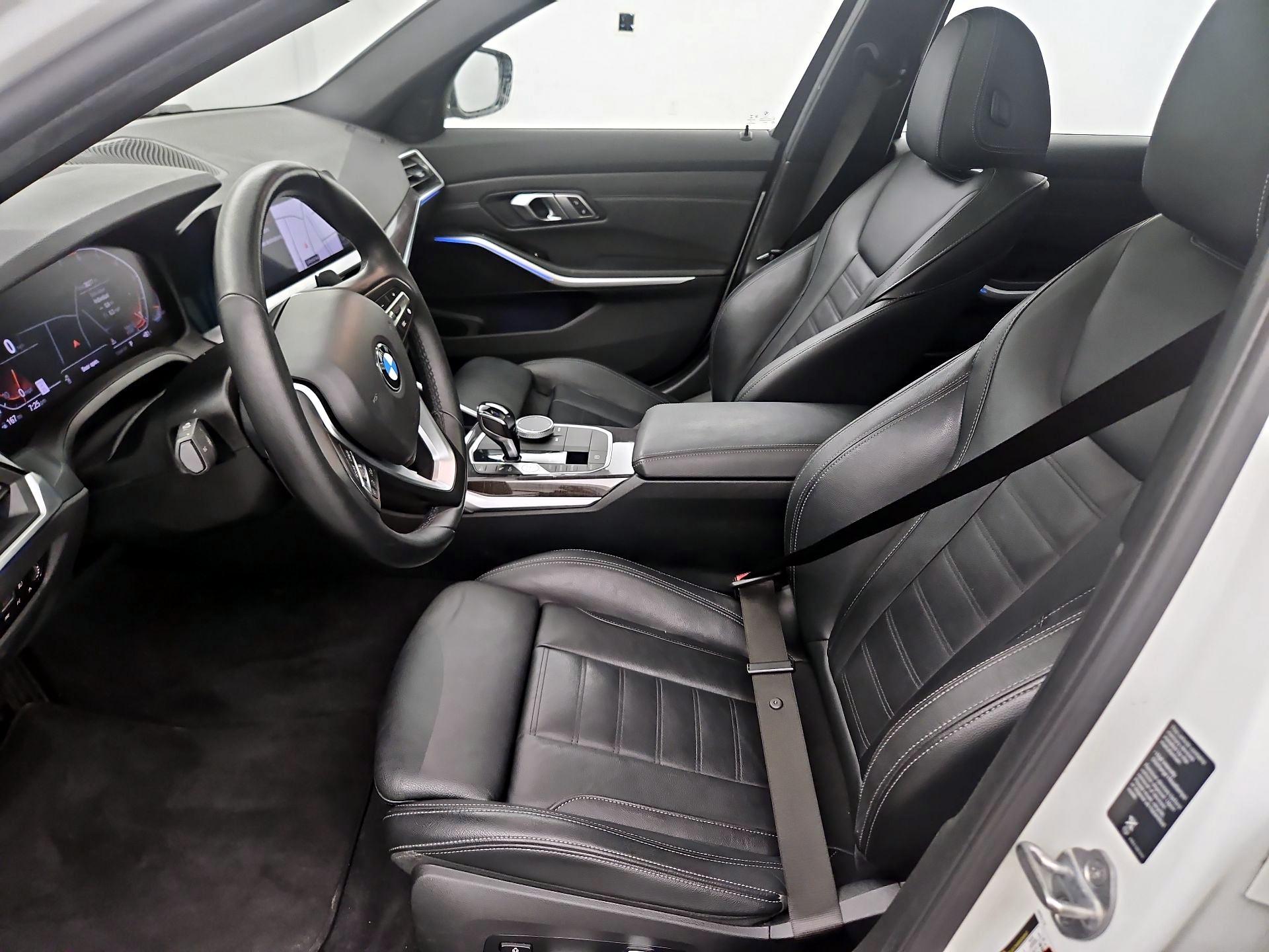 Thumbnail: 2020 BMW 3 Series - 11