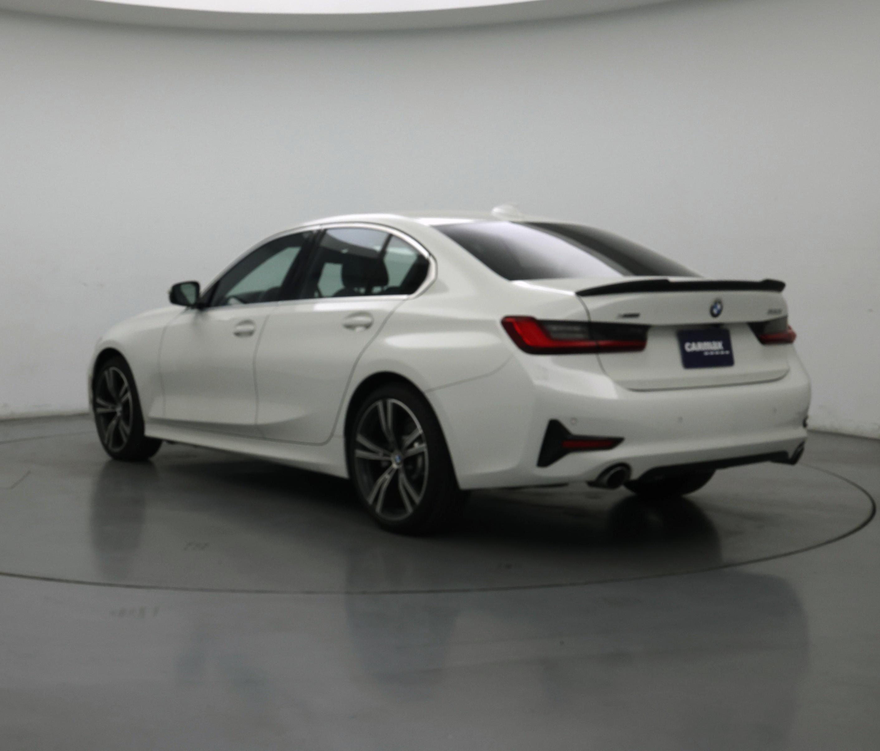 Thumbnail: 2020 BMW 3 Series - 2