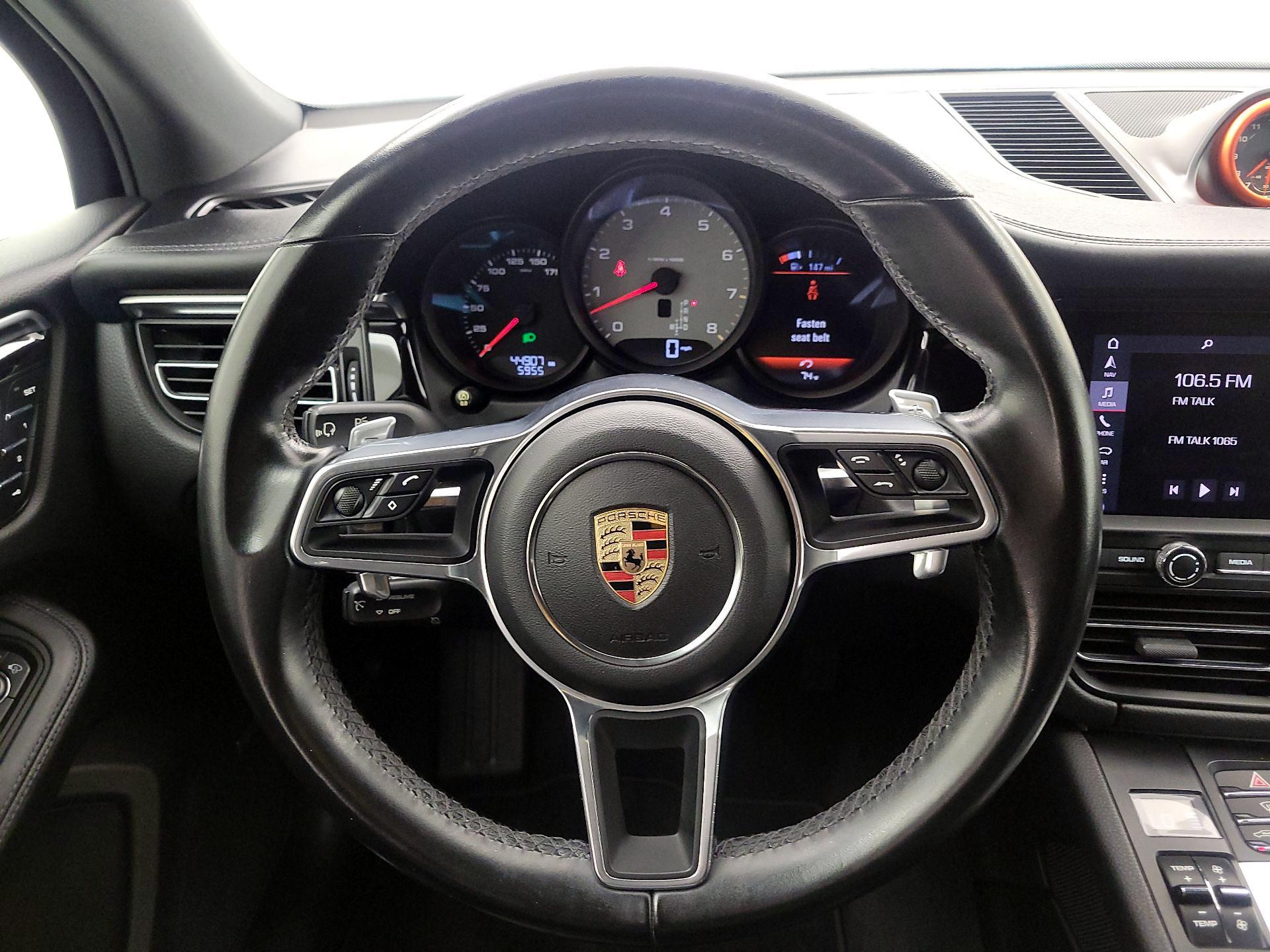 Thumbnail: 2020 Porsche Macan - 10