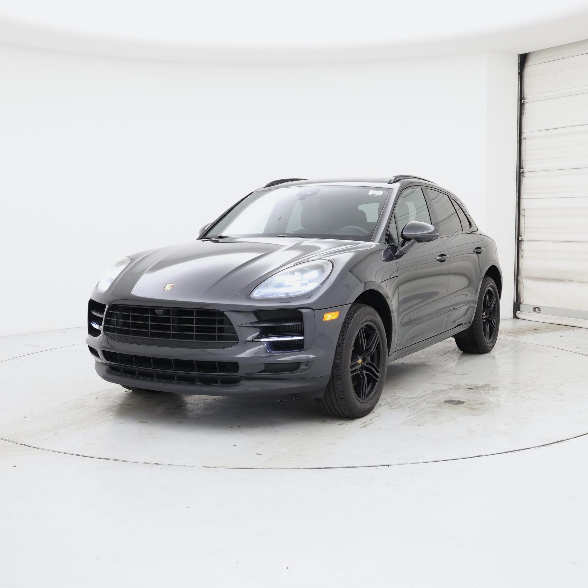 Thumbnail: 2020 Porsche Macan - 4