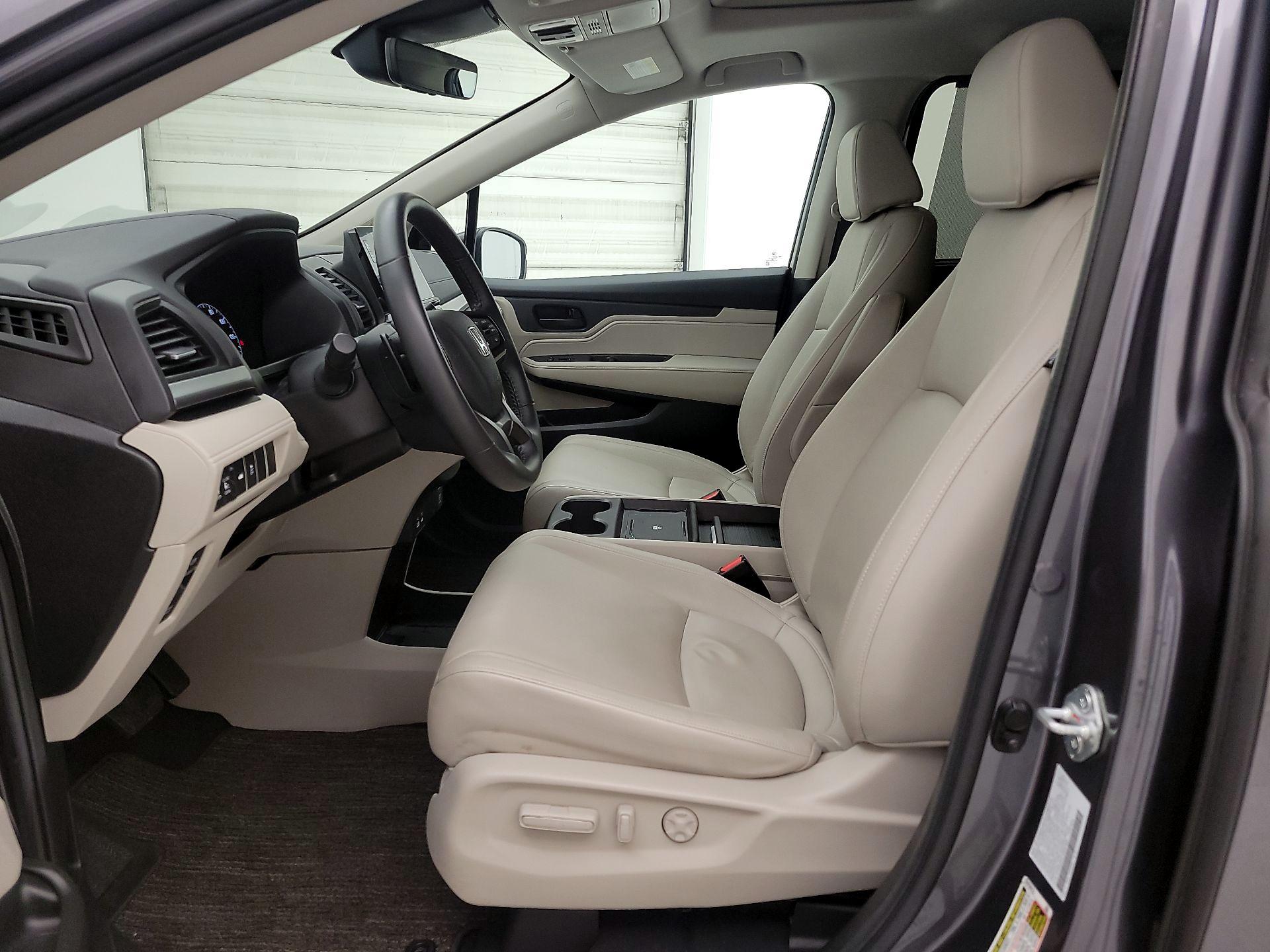 Thumbnail: 2023 Honda Odyssey - 11