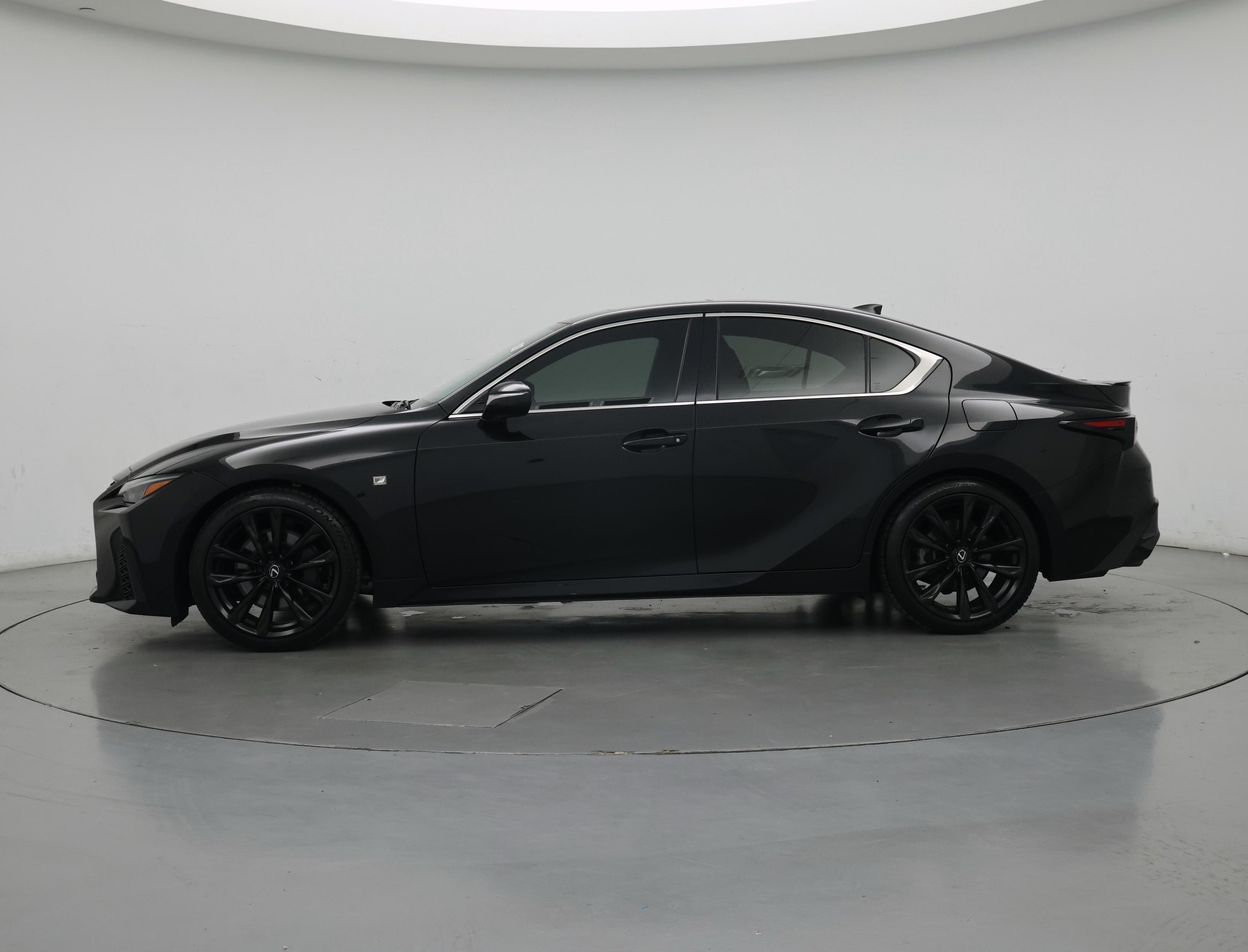 Thumbnail: 2023 Lexus IS - 3