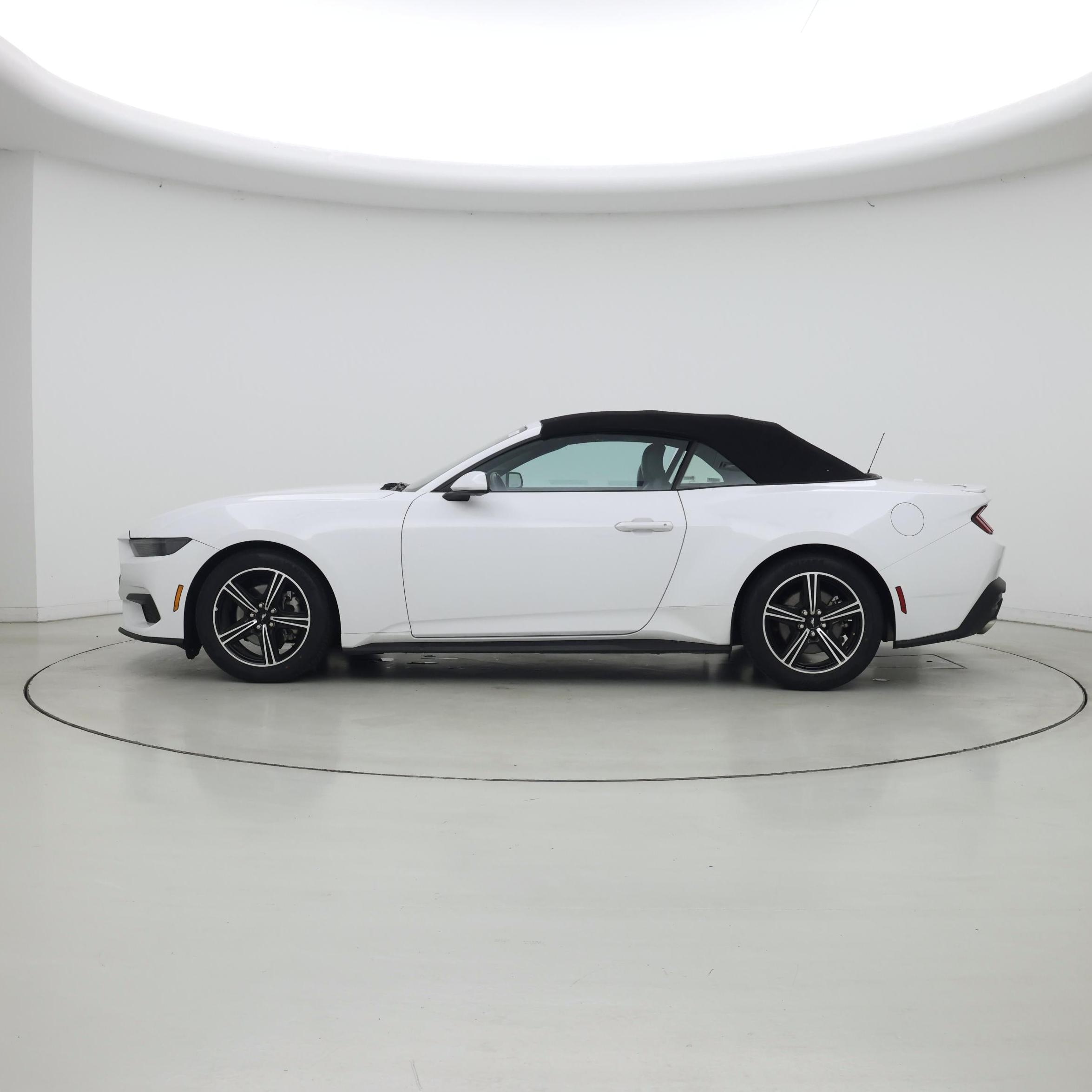 Thumbnail: 2025 Ford Mustang - 3