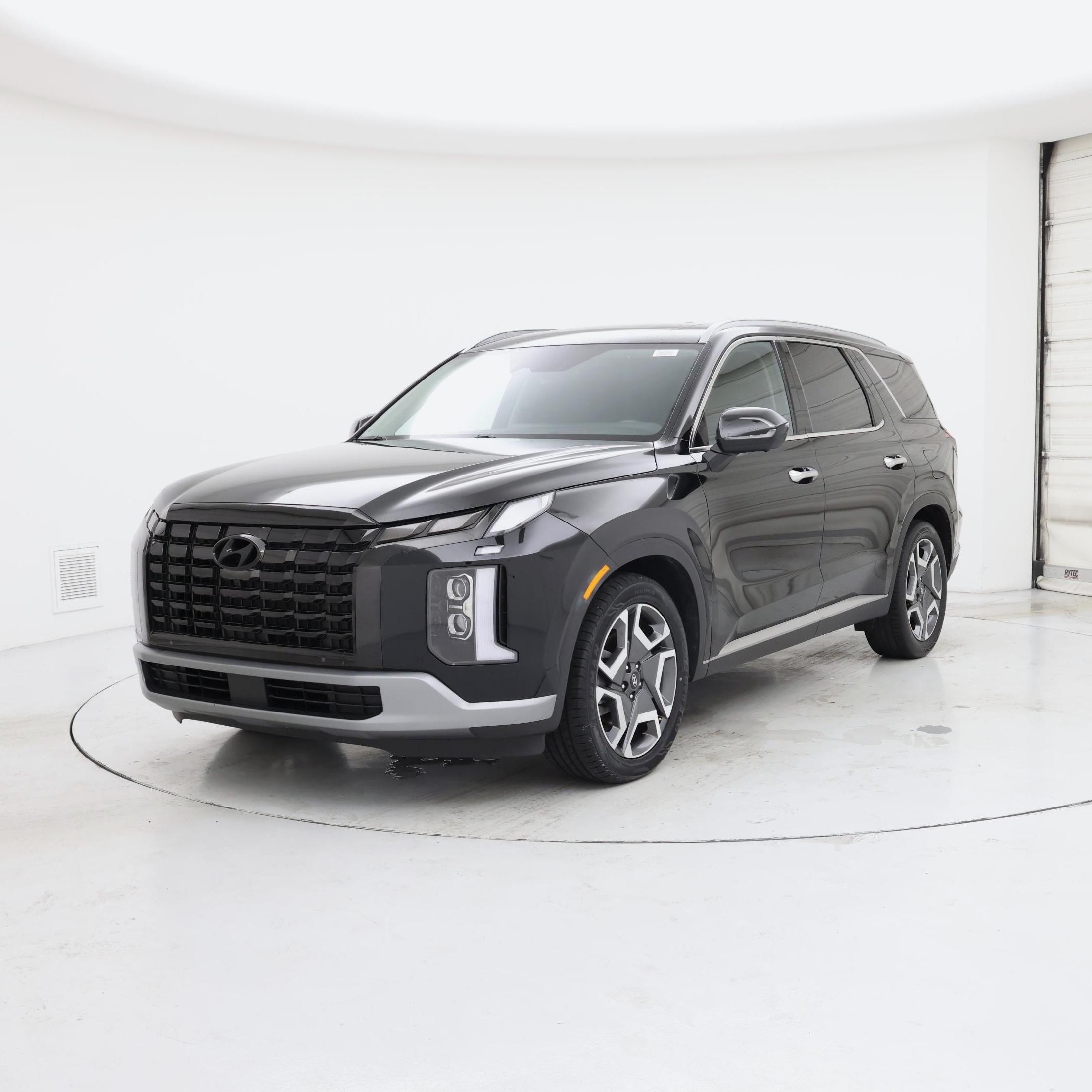 Thumbnail: 2023 Hyundai Palisade - 4