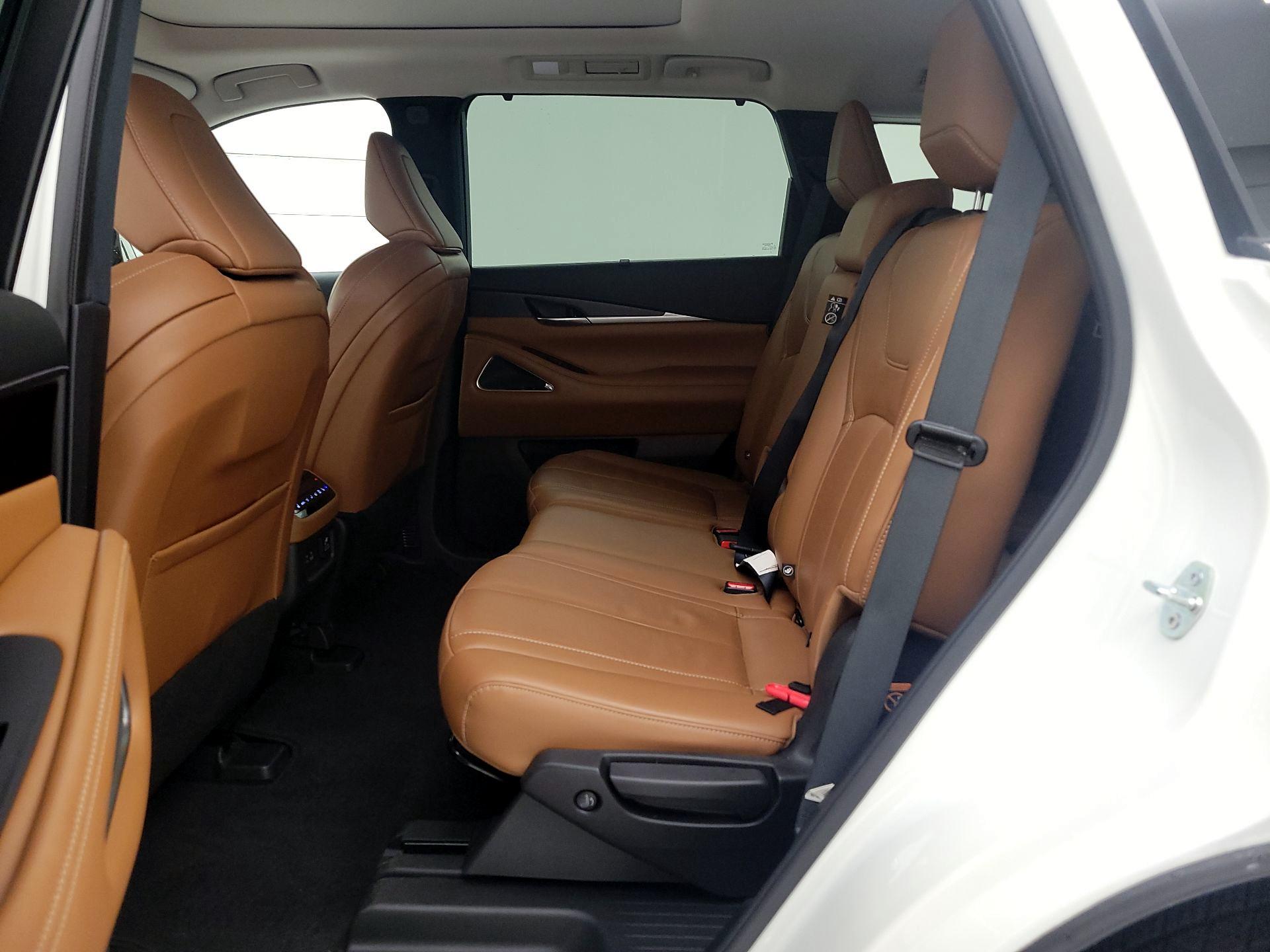 Thumbnail: 2023 INFINITI QX60 - 19