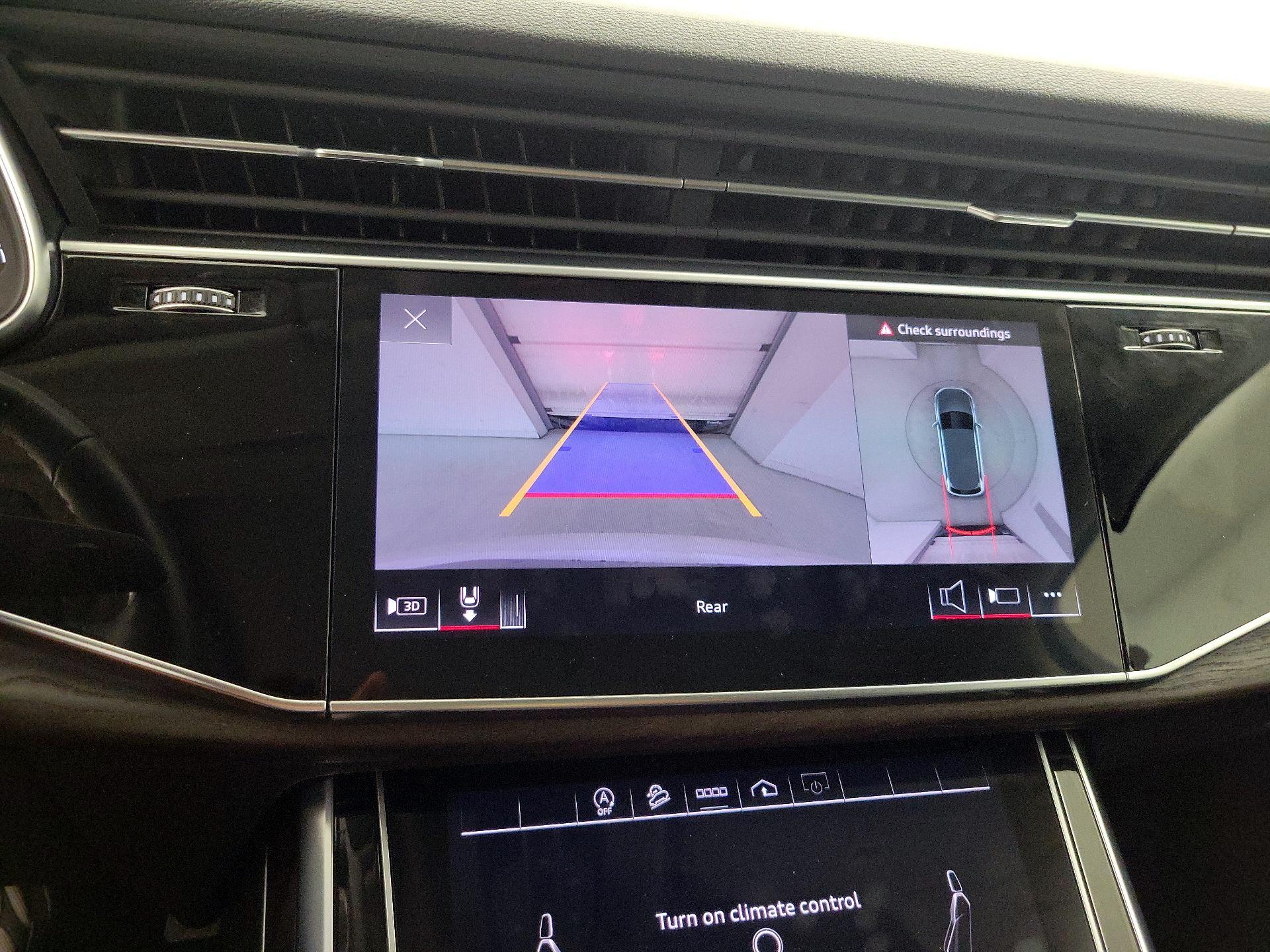 Thumbnail: 2022 Audi Q7 - 15
