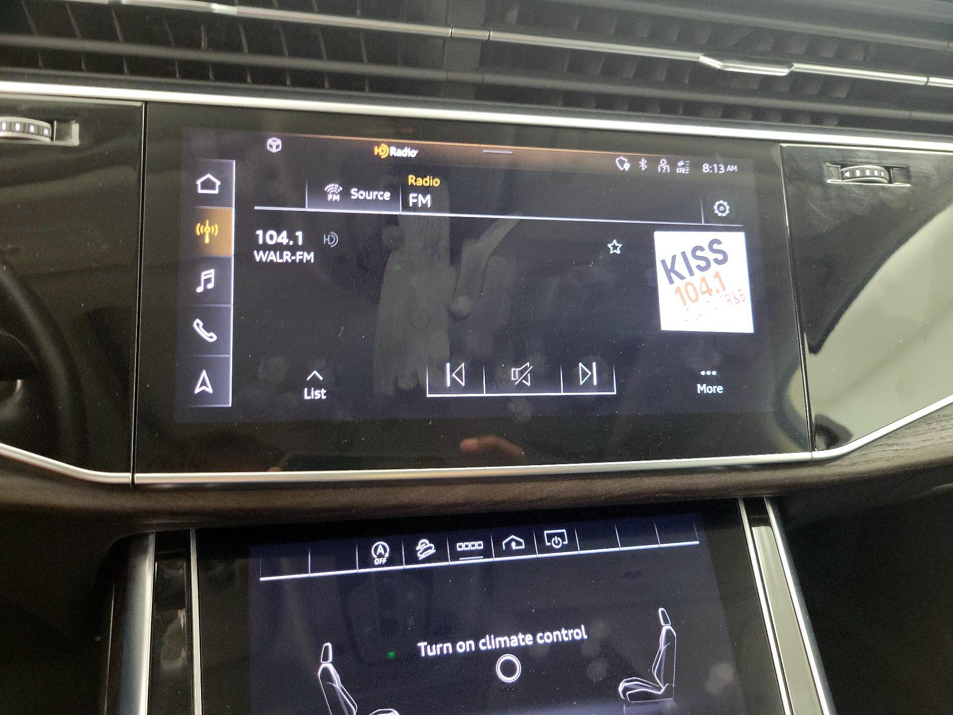 Thumbnail: 2022 Audi Q7 - 16