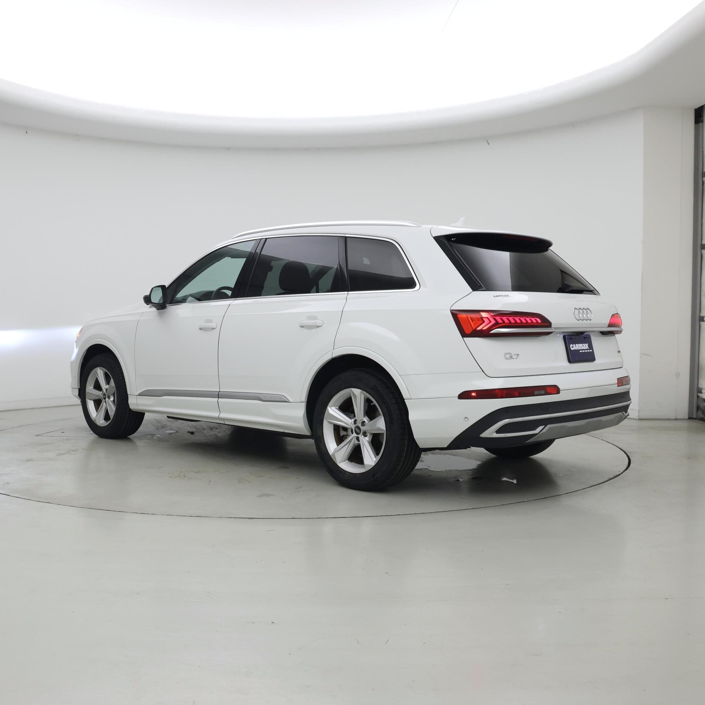 Thumbnail: 2022 Audi Q7 - 2
